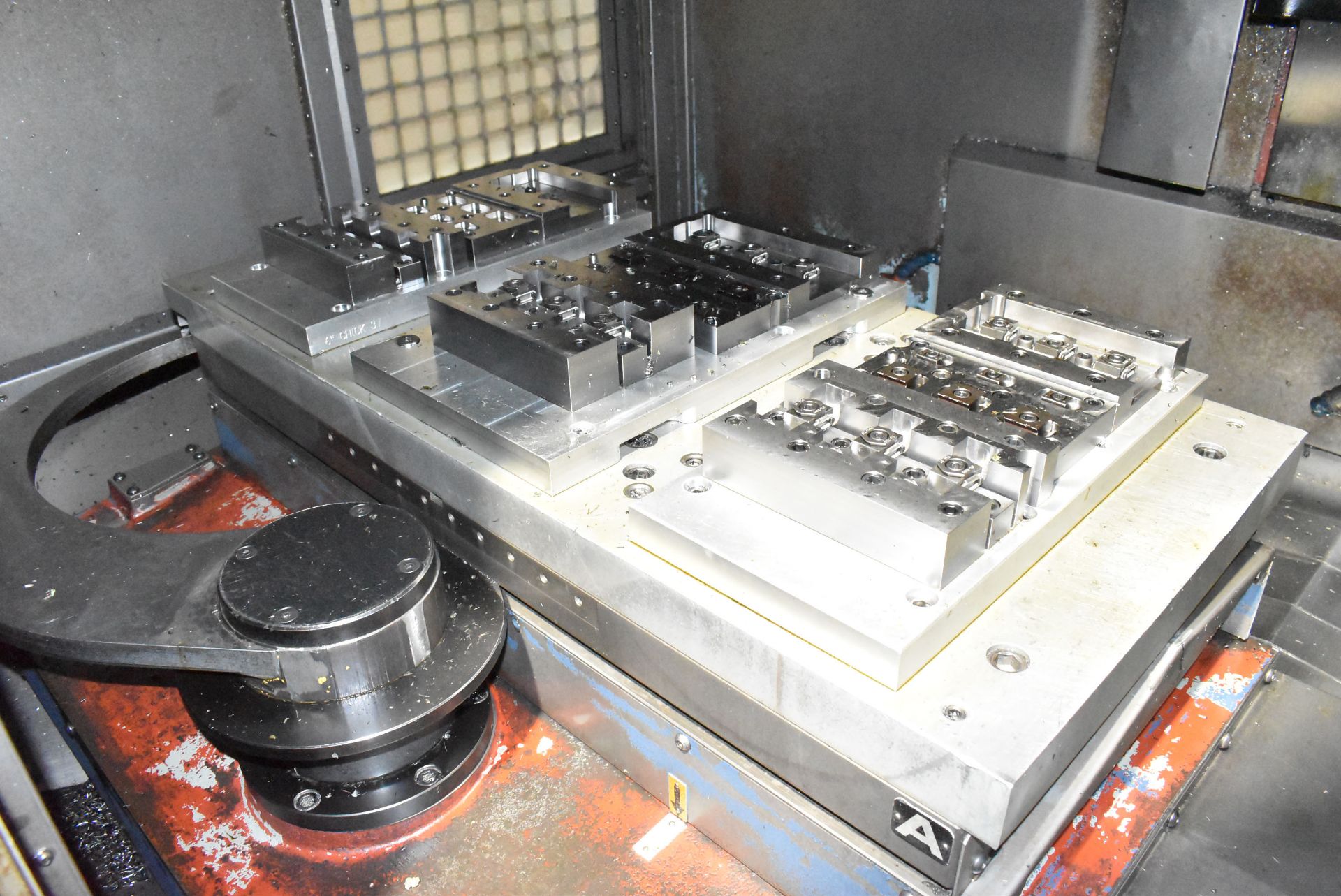 MATSUURA (2000) RA-4G TWIN-PALLET HIGH-SPEED CNC VERTICAL MACHINING CENTER WITH YASNAC CNC - Image 3 of 12