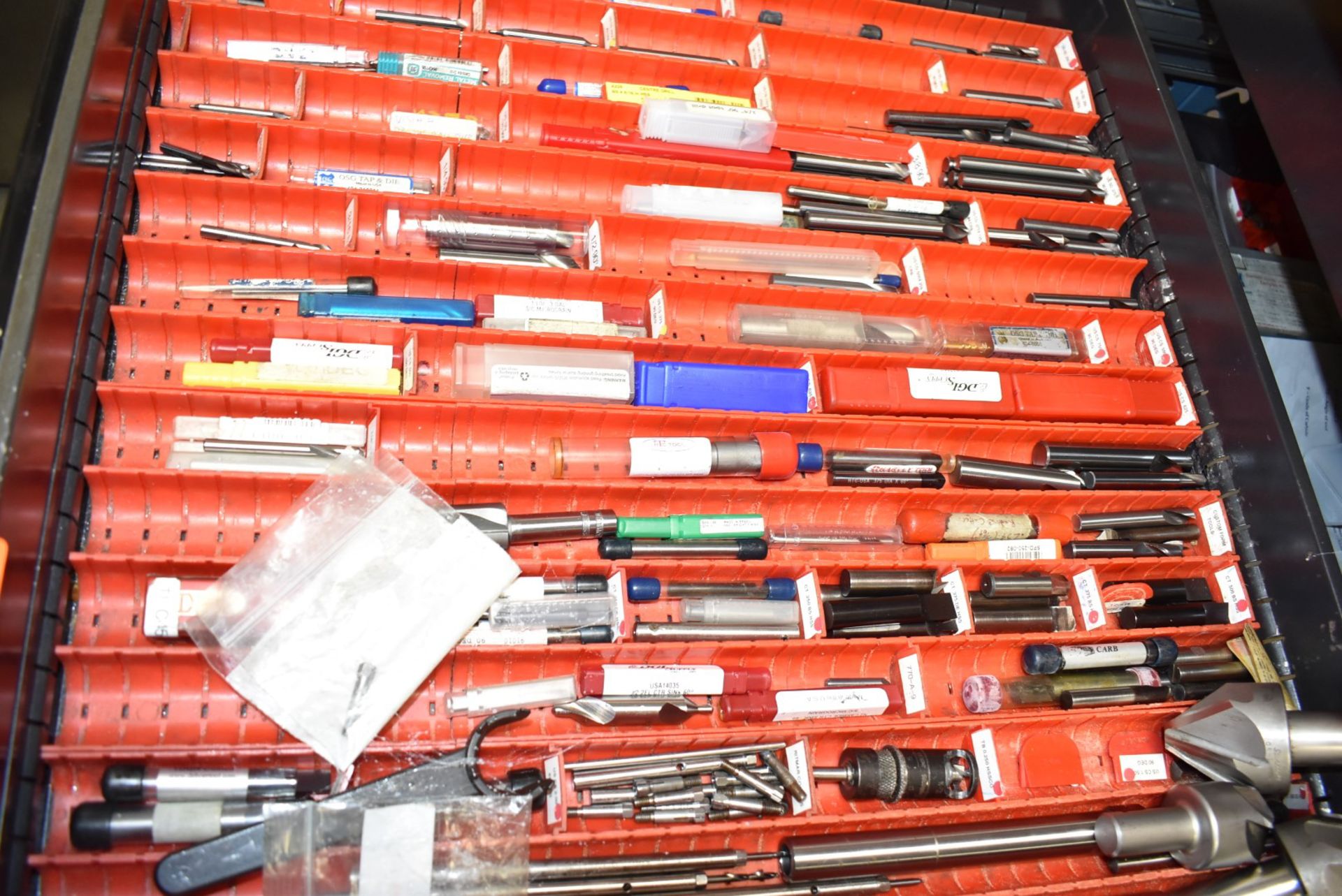 LOT/ CONTENTS OF DRAWER CONSISTING OF CARBIDE END MILLS - Image 2 of 2