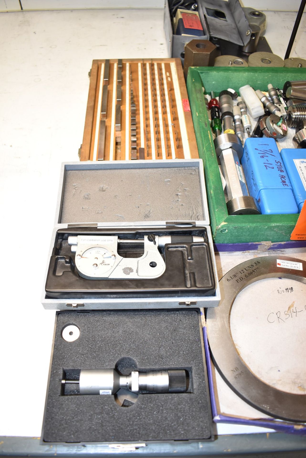 LOT/ INSPECTION EQUIPMENT - Image 4 of 6