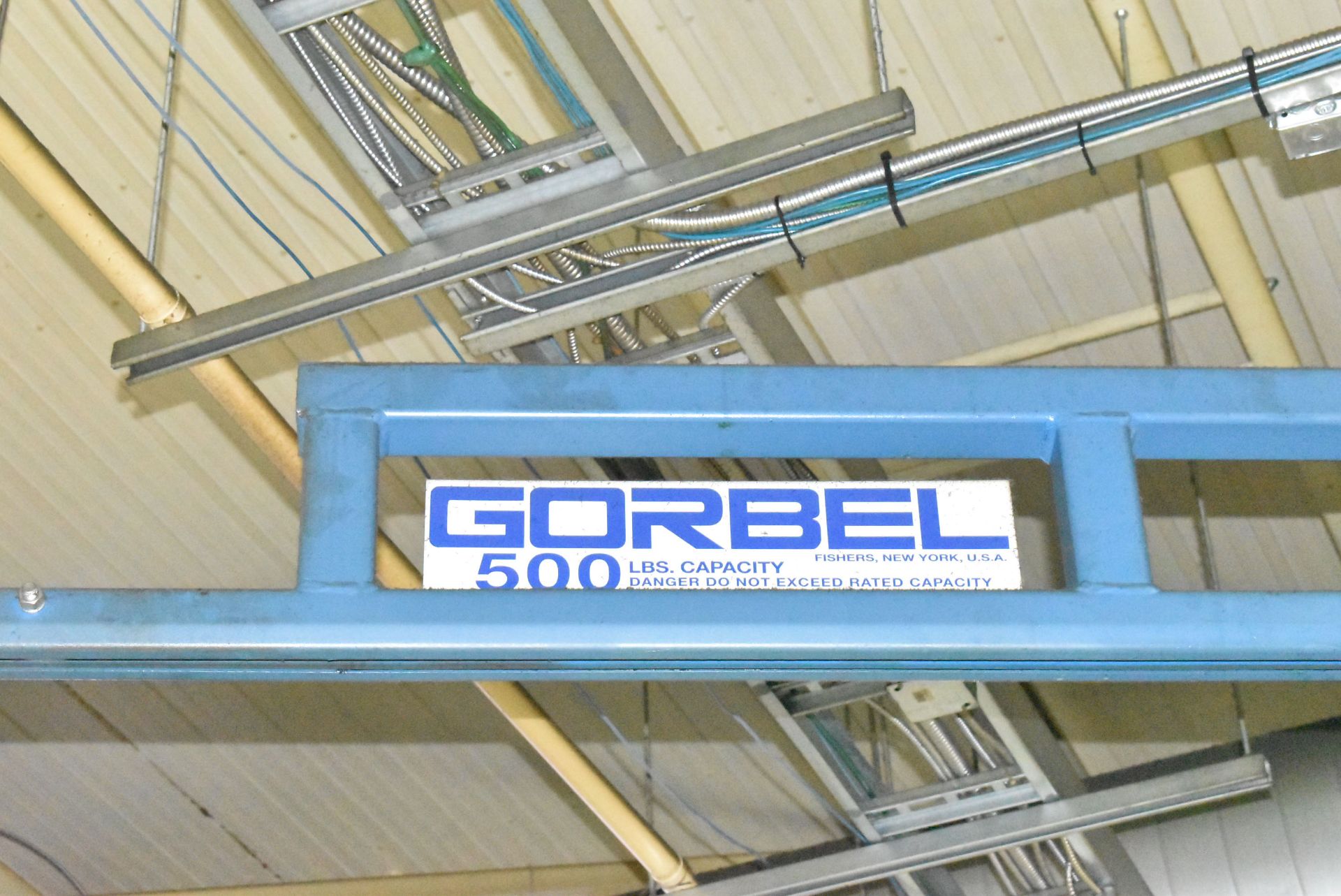 GORBEL FREESTANDING JIB CRANE WITH 500 LB CAPACITY, BUDGIT 1/4 TON ELECTRIC HOIST, 112" ARM, 112" - Image 2 of 6