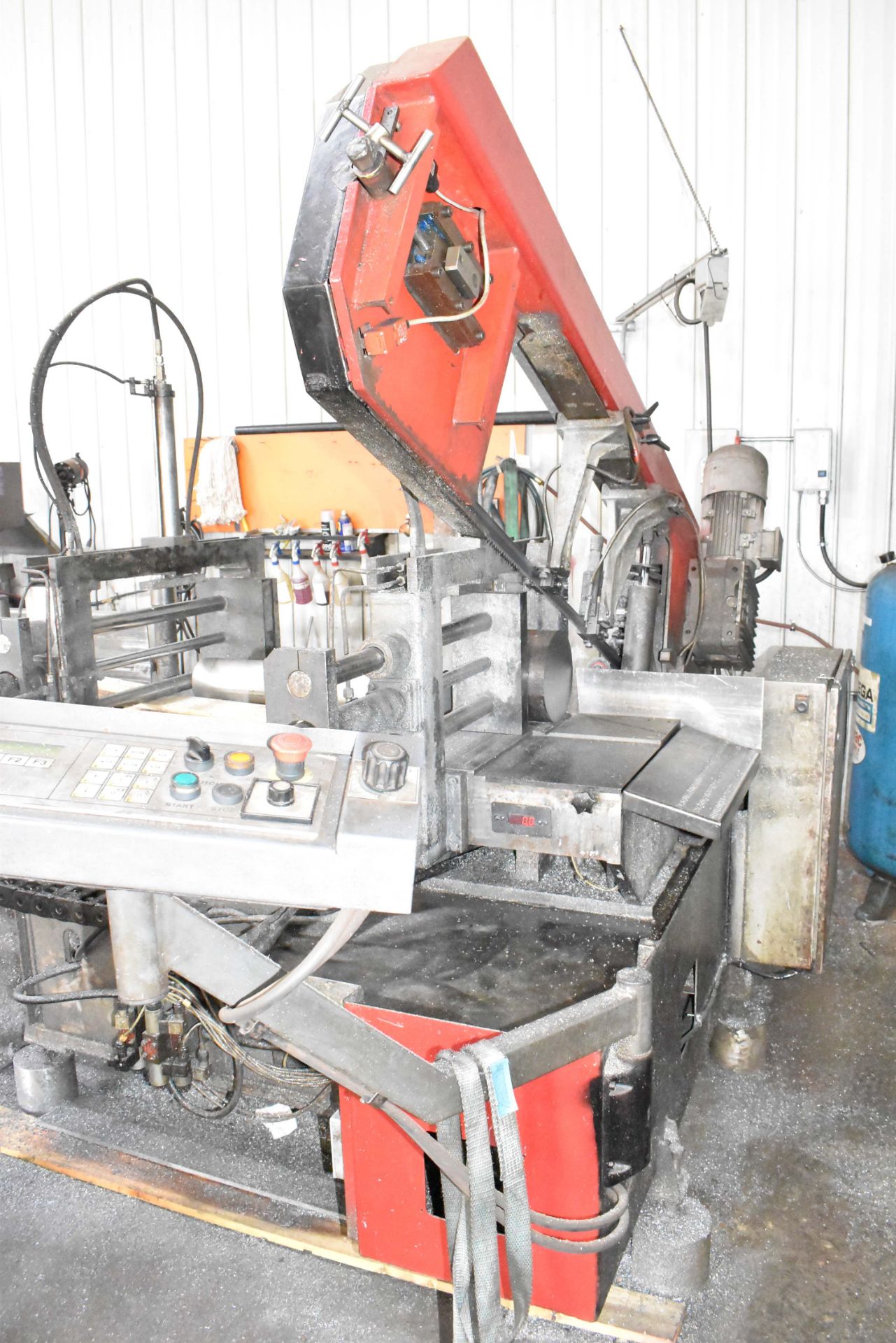 BOMAR (2008) TRANSVERSE 510.330 GA HORIZONTAL BANDSAW WITH 92" X 71" X 70" CUTTING CAPACITY, 3,300