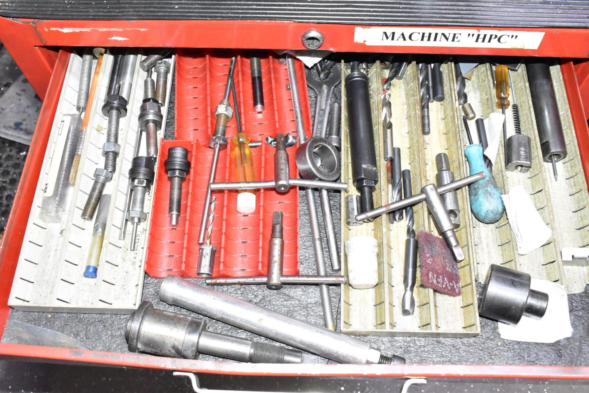 LOT/ ROLLING TOOLBOX WITH COLLETS, CHUCK JAWS, TOOLING & ACCESSORIES - Image 2 of 7