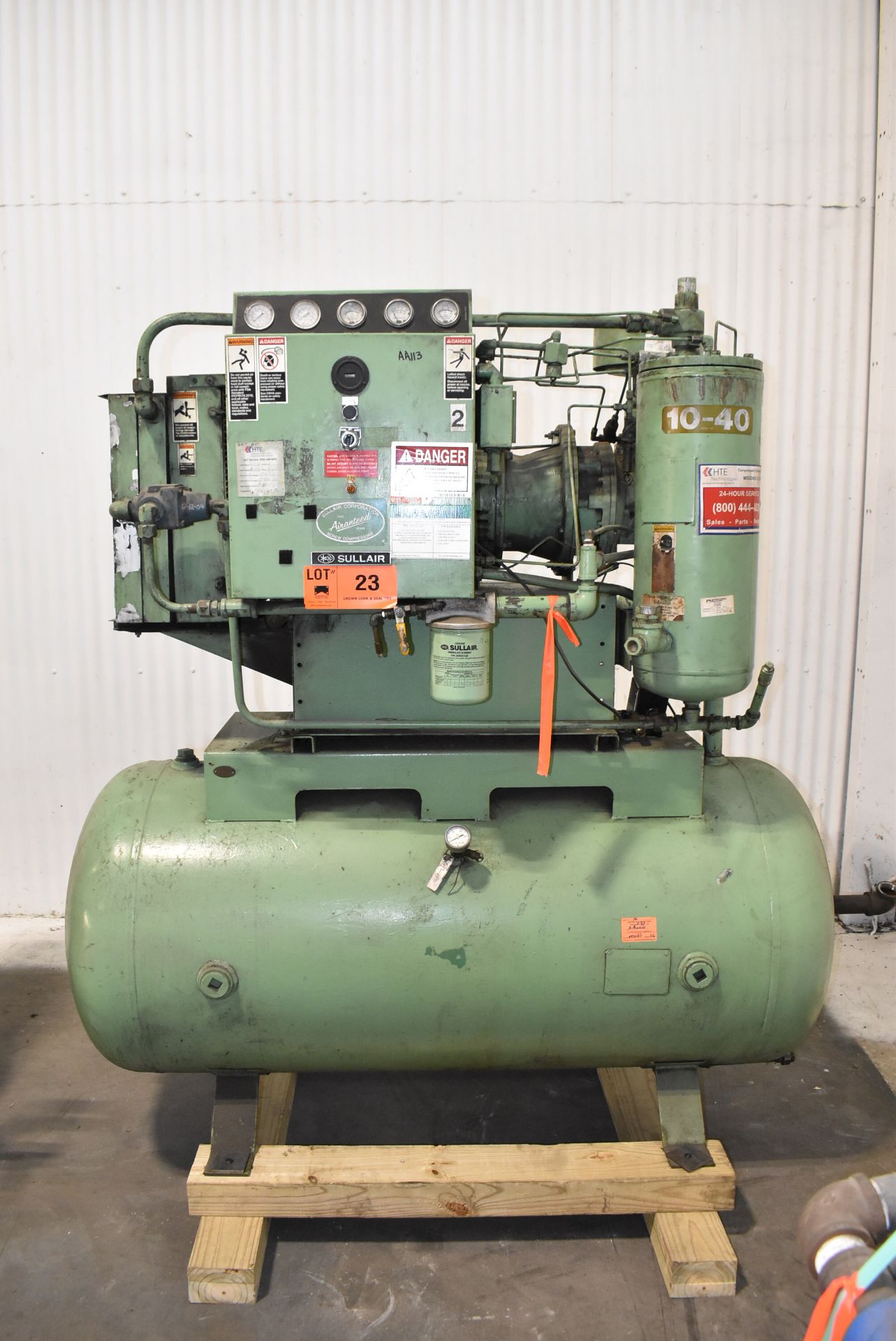 SULLAIR 10-40 ACAC 40HP ROTARY SCREW COMPRESSOR WITH 71395HRS ON METER, S/N 003-79397 - Image 4 of 6