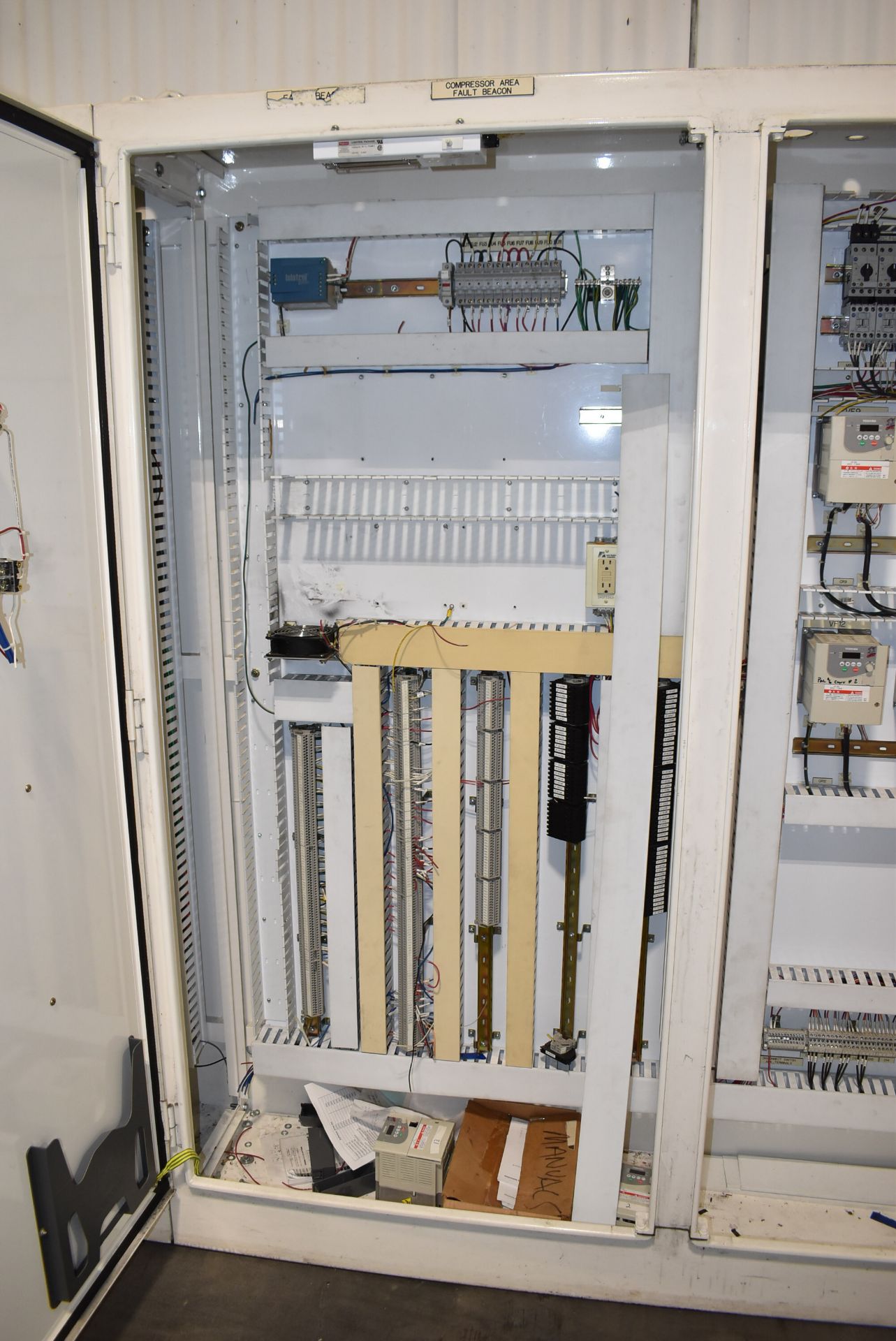 CONTROL CABINET - Image 22 of 22