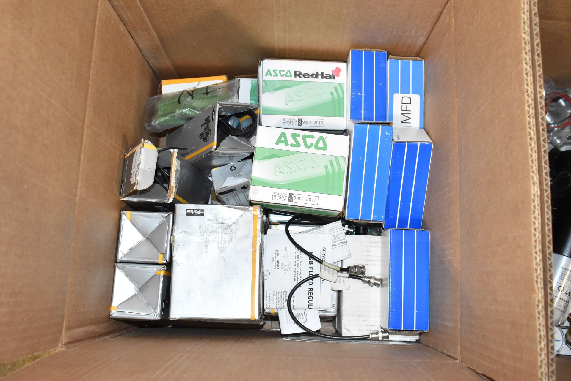 LOT/ CONTENTS OF PALLET SPARE PARTS - Image 4 of 6