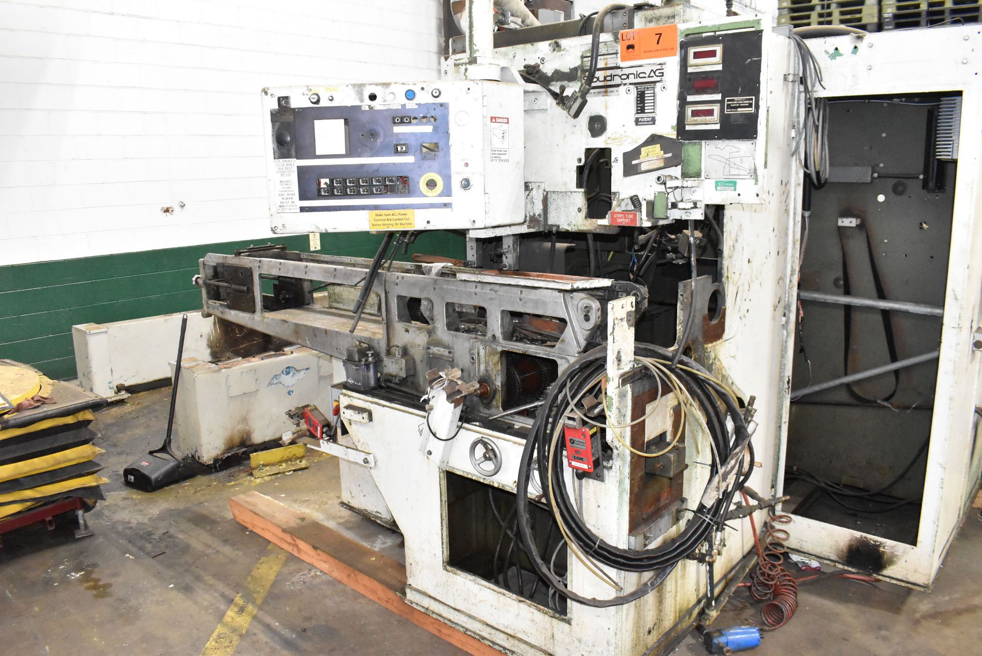 SOUDRONIC ABM 420 SW CAN BODY WELDER, S/N N/A (CI) (PARTS ONLY)(Located at 930 Beaumont Ave, - Image 2 of 13