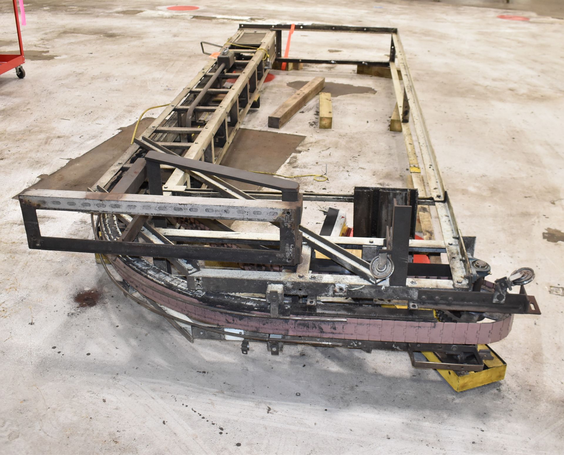 FLEETWOOD 90 DEGREE 3" MAGNETIC CONVEYOR /ELEVATOR, S/N N/A (CI) - Image 3 of 3