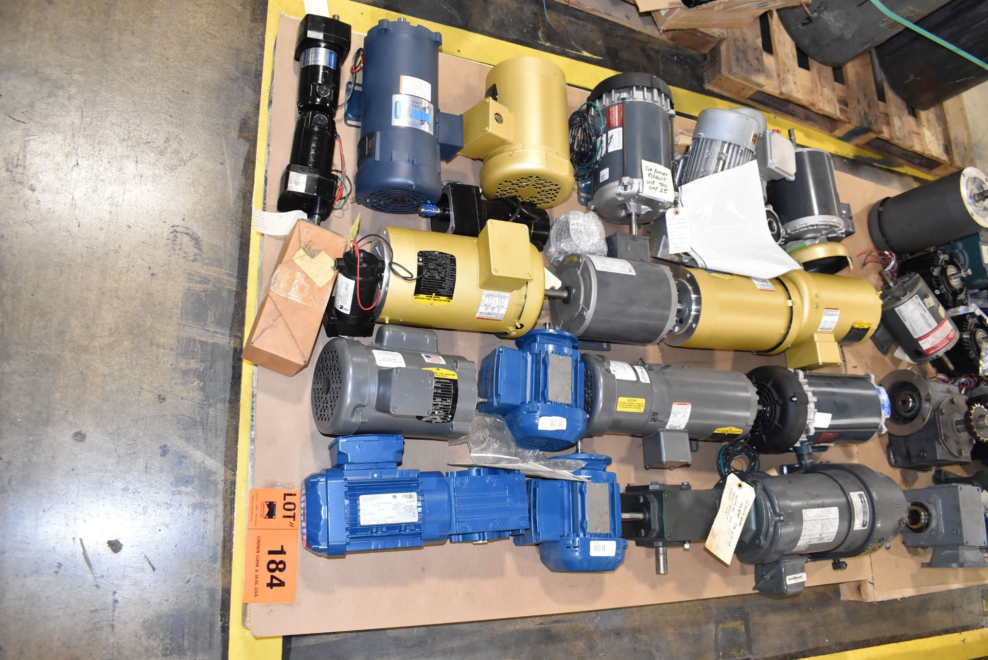 LOT/ CONTENTS OF PALLET ELECTRIC MOTORS