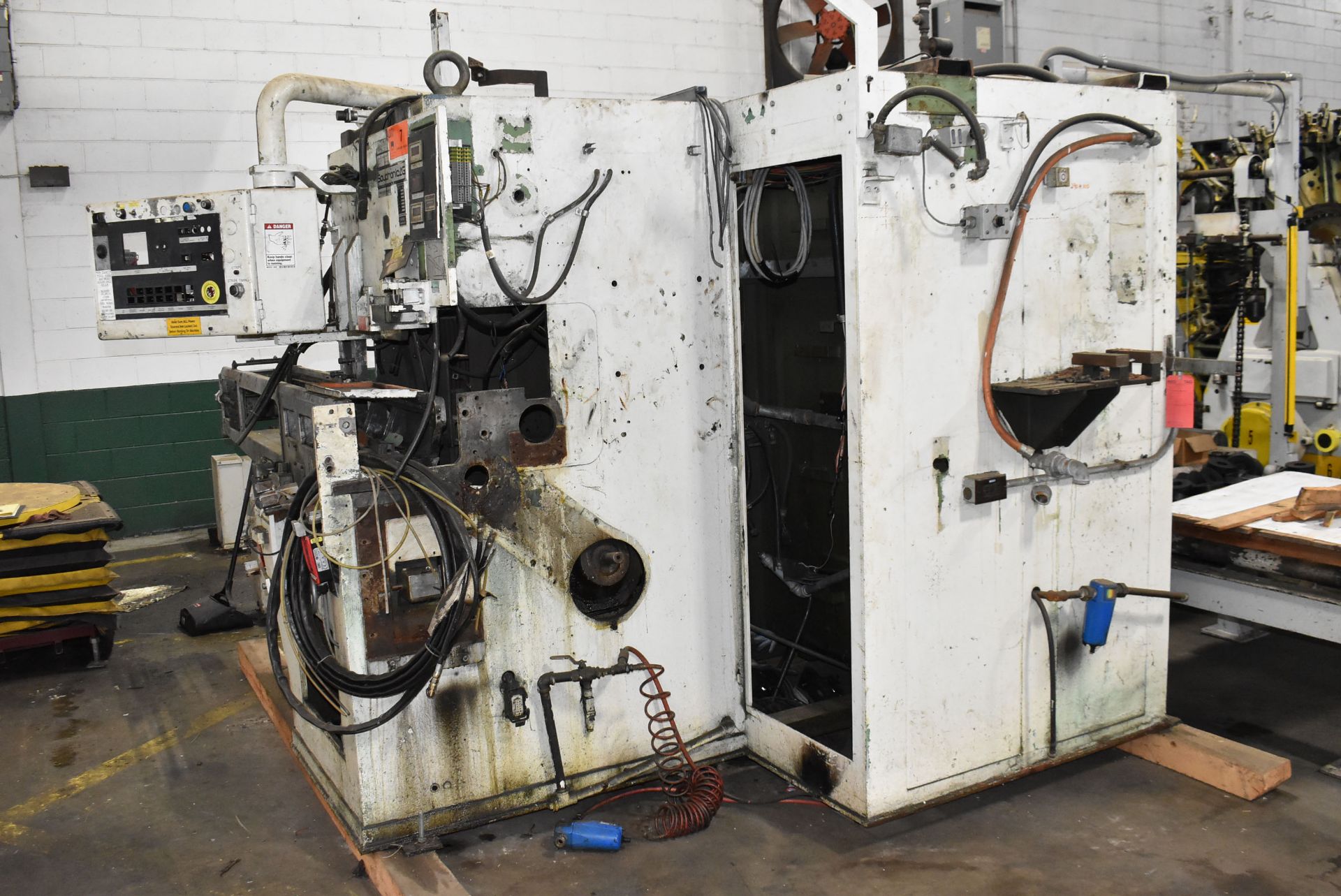 SOUDRONIC ABM 420 SW CAN BODY WELDER, S/N N/A (CI) (PARTS ONLY)(Located at 930 Beaumont Ave, - Image 9 of 13