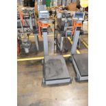 CARDINAL DETECTO 1000LBS CAPACITY SCALE WITH DIGITAL READOUT