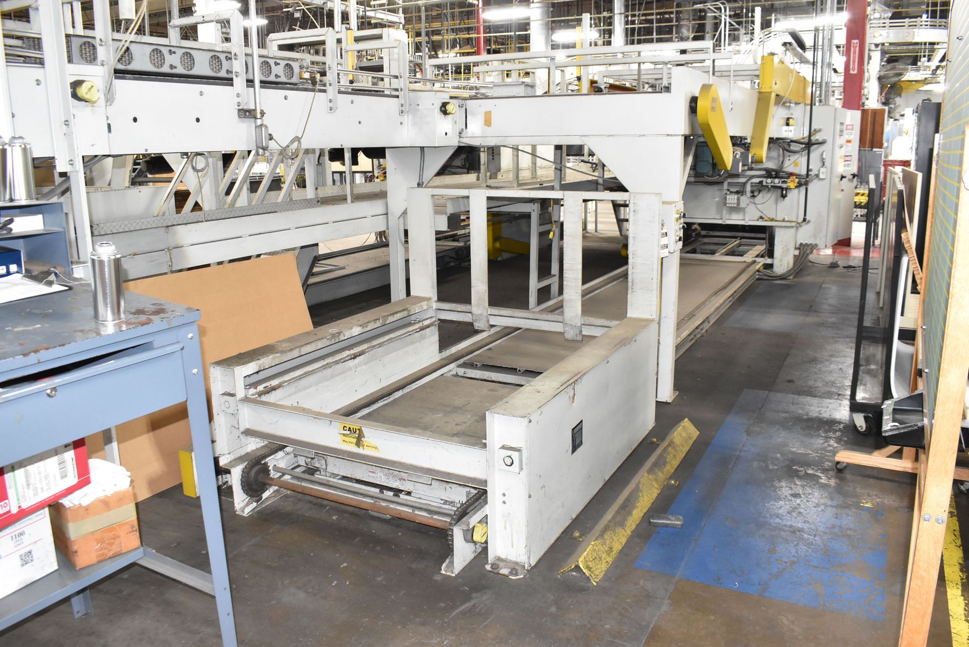 SARDEE INDUSTRIES 4000 DEPALLETIZER WITH ALLEN BRADLEY PANEL VIEW 600 TOUCH SCREEN CONTROL, BANNER - Image 23 of 40