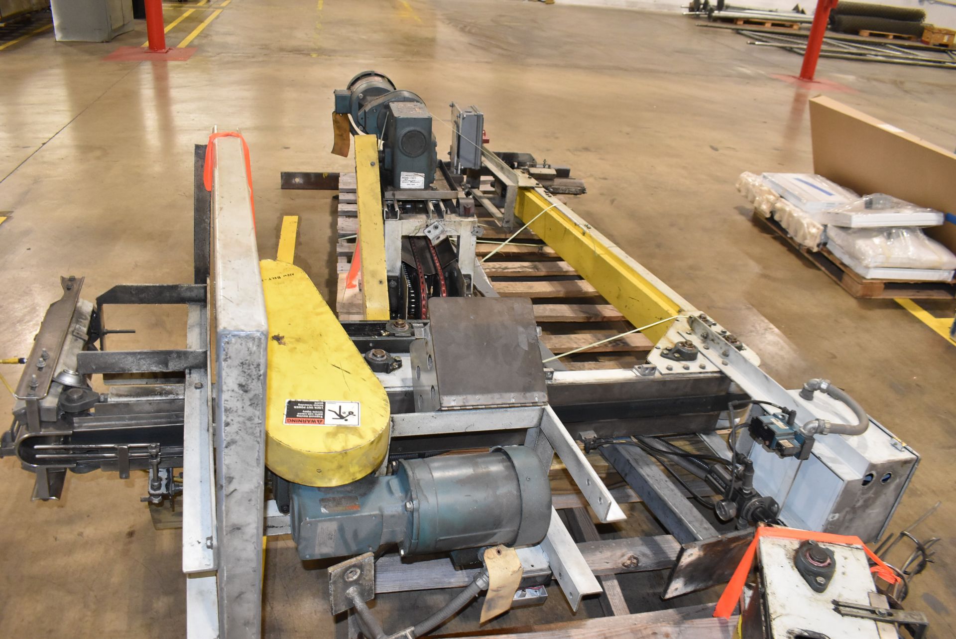 FLEETWOOD 90 DEGREE 2" MAGNETIC BELT CONVEYOR, S/N N/A - Image 4 of 4