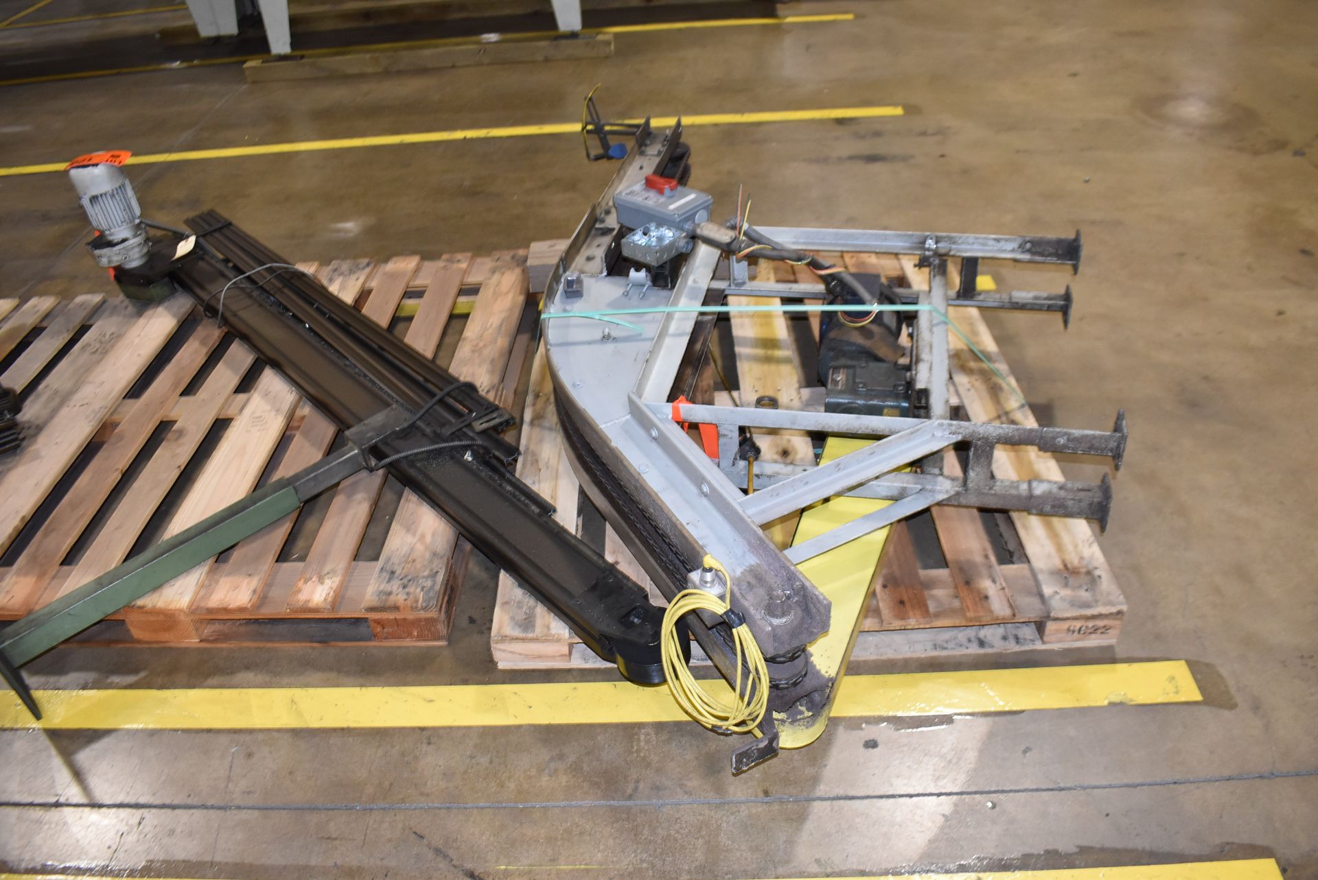 LOT/ CONVEYOR COMPONENTS - Image 5 of 5