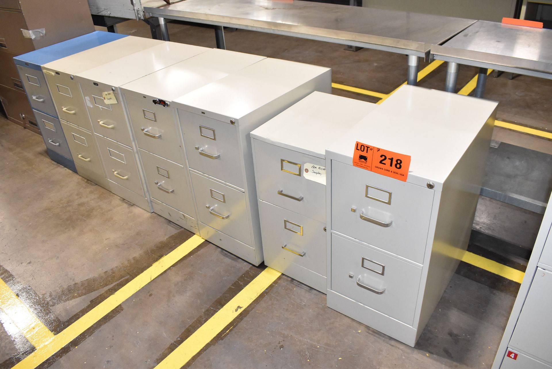 LOT/ (7) 2 DRAWER FILE CABINETS