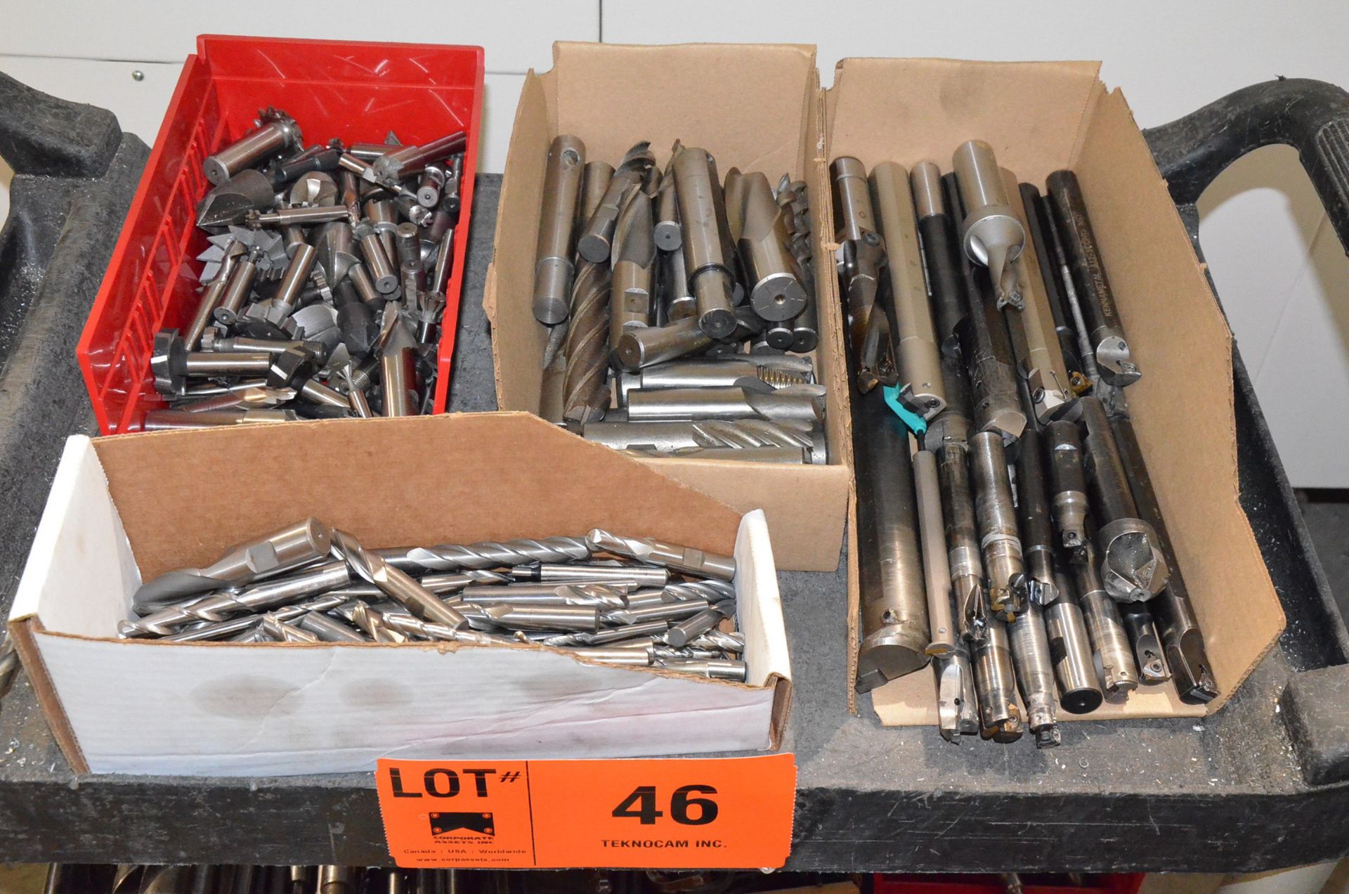 LOT/ PERISHABLE TOOLING - INCLUDING END MILLS, CUTTERS, CARBIDE INSERT BORING BARS