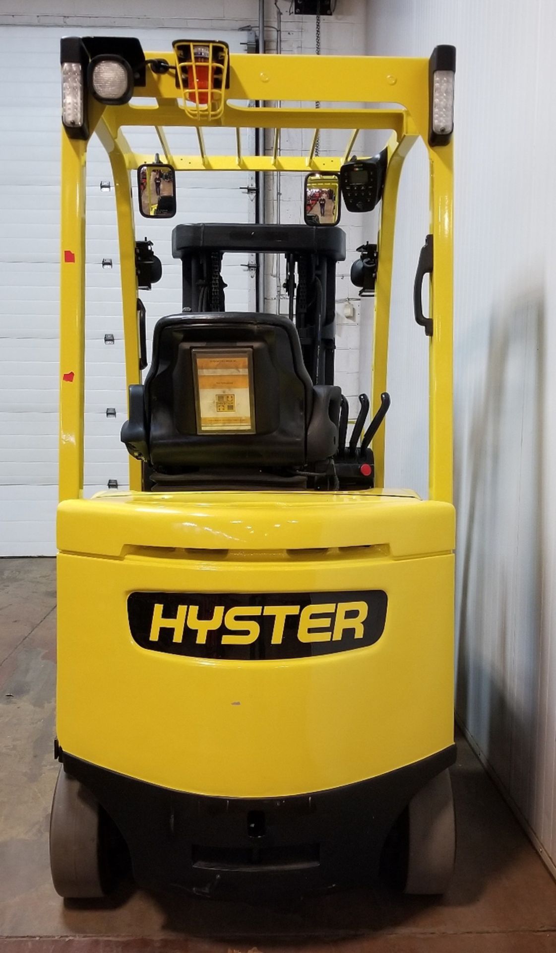 HYSTER (2017) E45XN 4,500 LB. CAPACITY 48V ELECTRIC FORKLIFT WITH 189" MAX. LIFT HEIGHT, SIDE SHIFT - Image 3 of 3