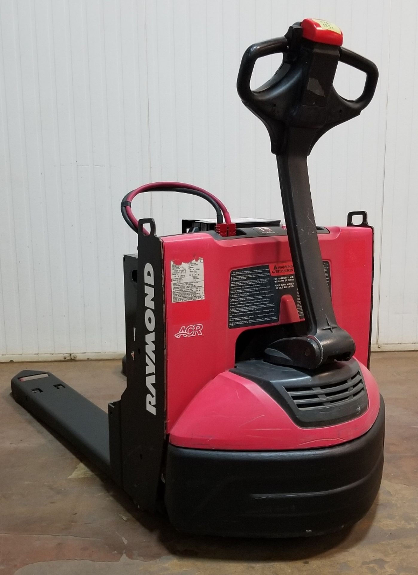 RAYMOND (2018) 8210 4,500 LB. CAPACITY 24V ELECTRIC WALK-BEHIND PALLET TRUCK WITH 120V PLUG-IN