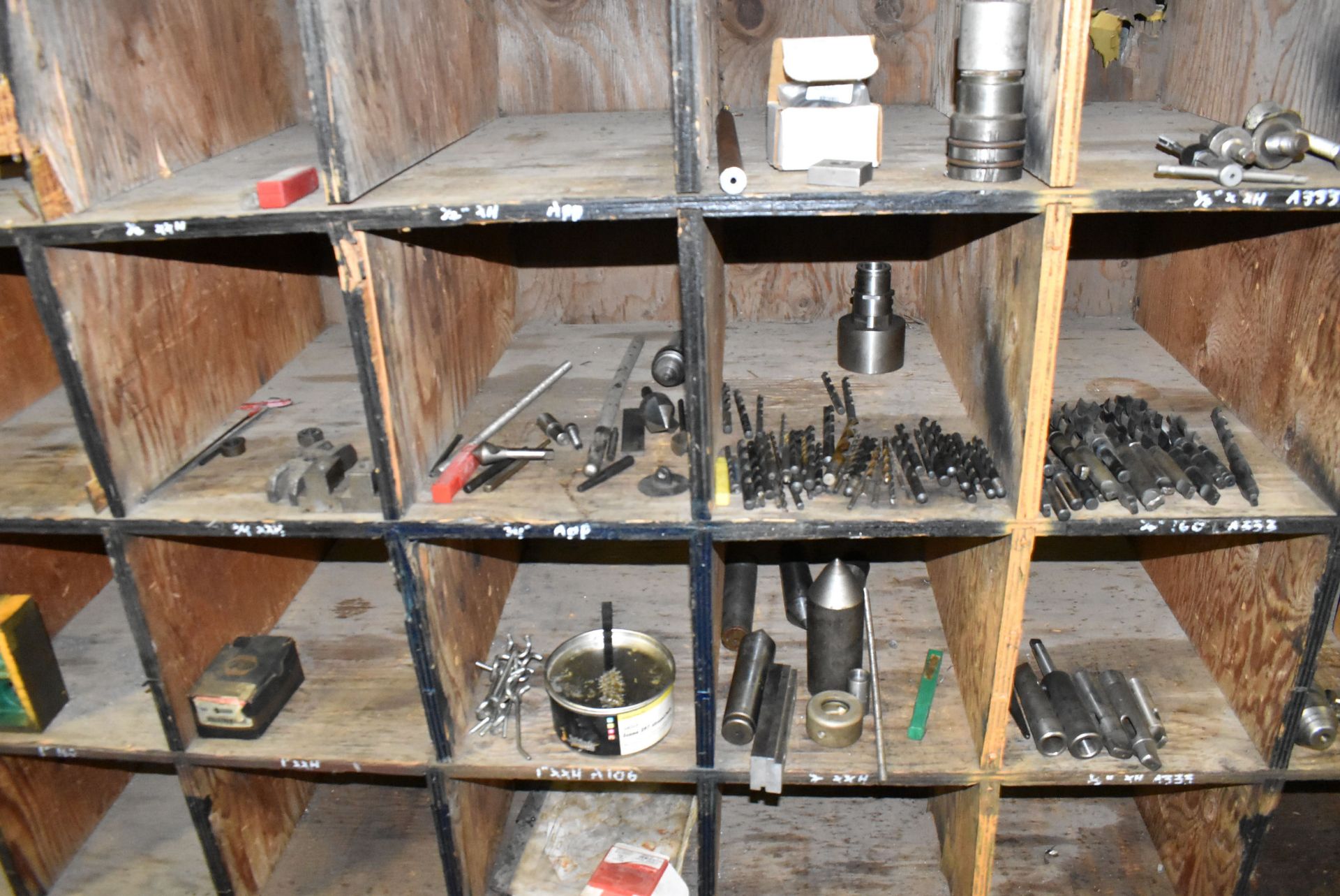 LOT/ CABINET WITH CONTENTS CONSISTING OF DRILLS AND TOOLING - Image 3 of 3