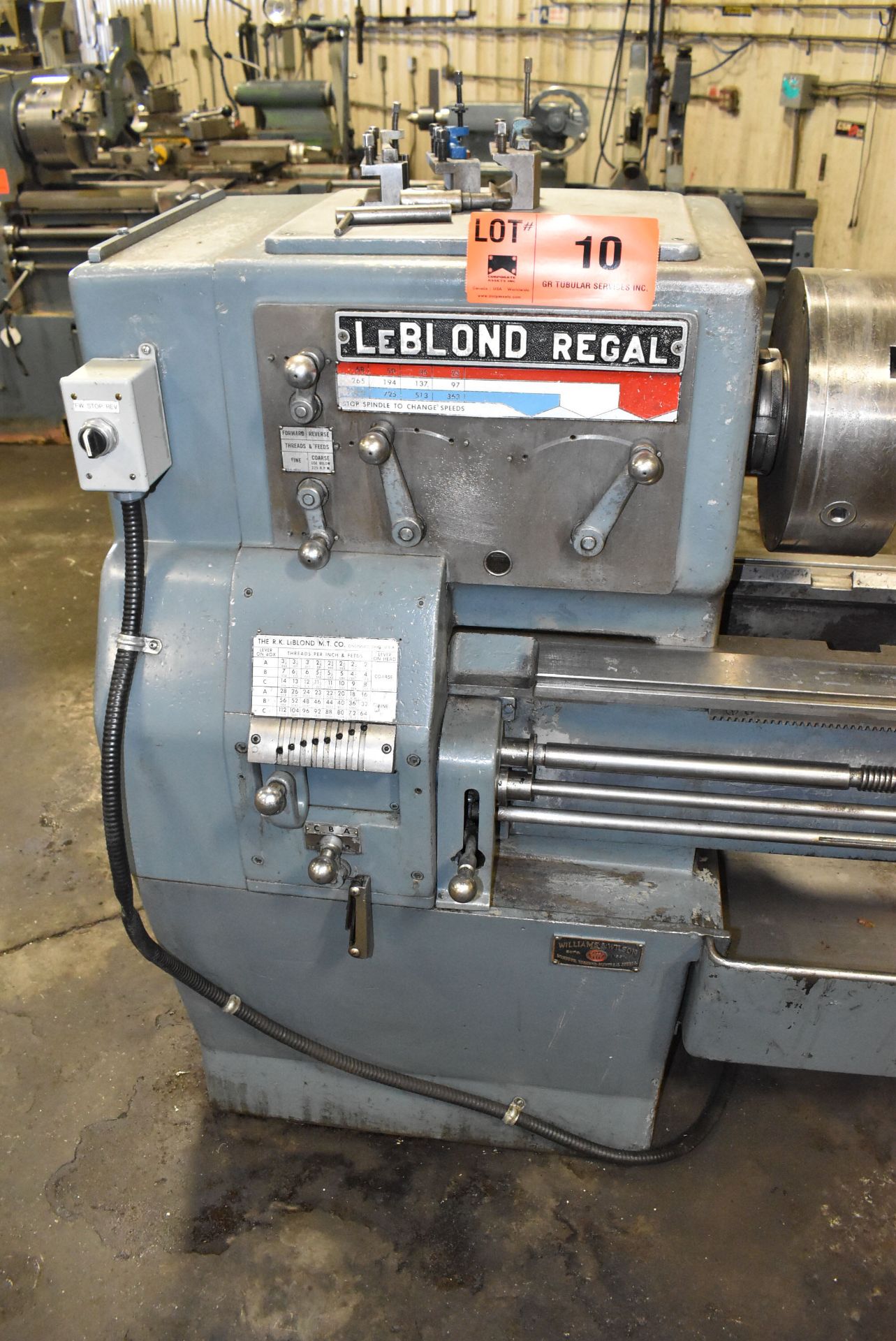 WILLIAM & WILSON LEBLOND REGAL LATHE WITH 22" SWING OVER BED, 67.5" BETWEEN CENTERS, 1.25" BORE, - Image 4 of 10