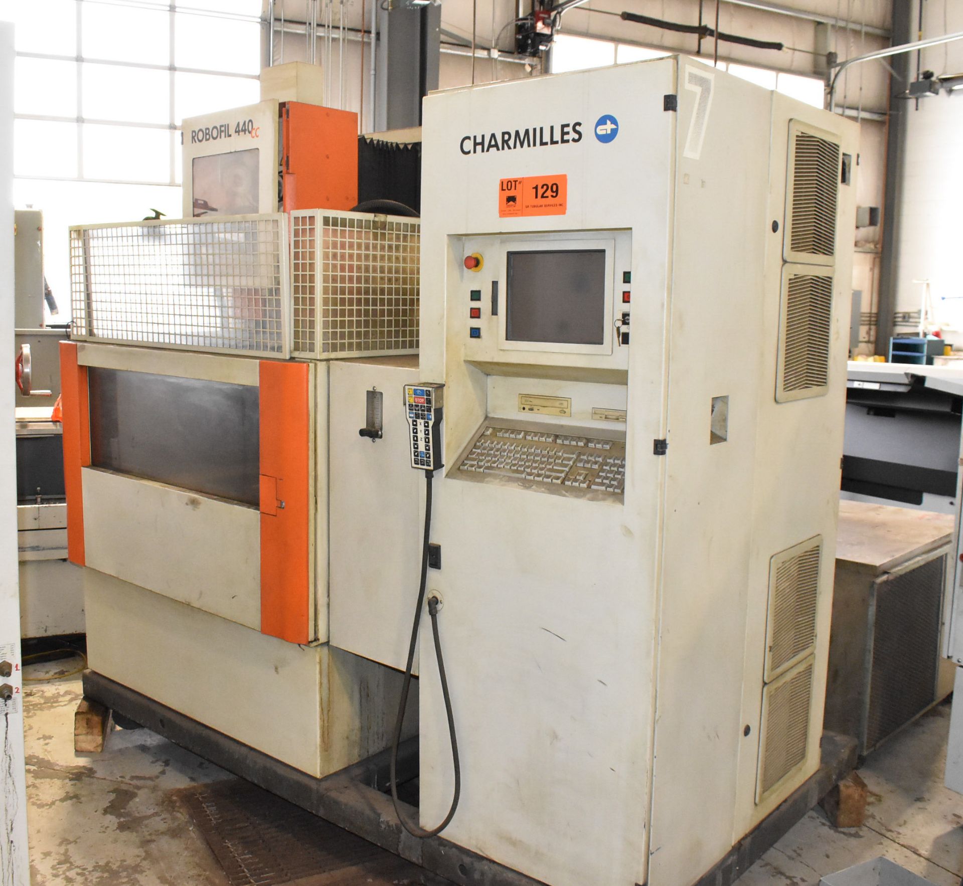 CHARMILLES (2004) ROBOFIL 440CC 4-AXIS CNC WIRE EDM WITH CNC CONTROL, PENDANT CONTROL, 24" X 36" - Image 2 of 22