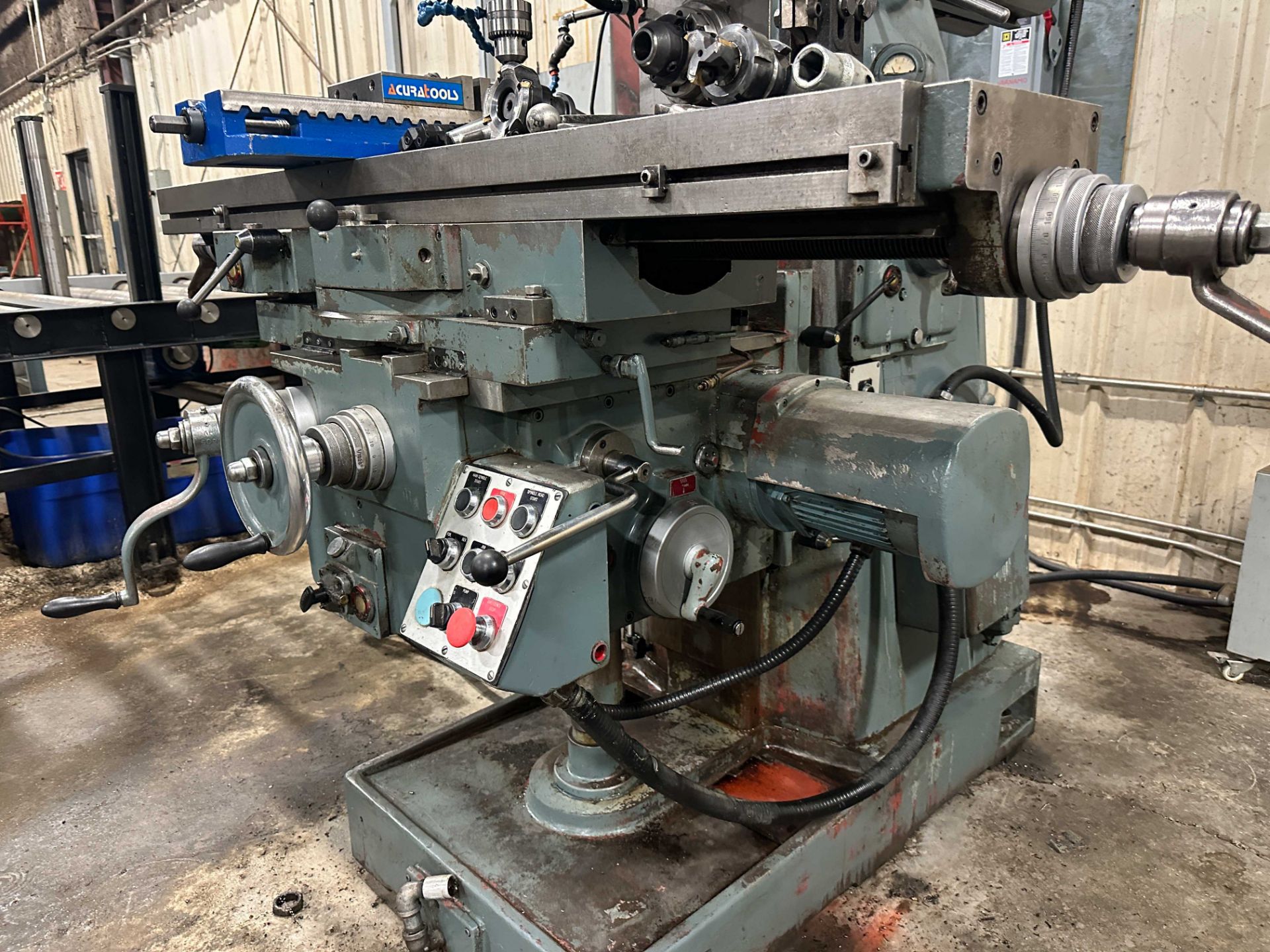 VARNAMO V-2H UNIVERSAL MILLING MACHINE WITH 12"X60" TABLE, VERTICAL SPINDLE SPEEDS TO 2400 RPM, - Image 8 of 15