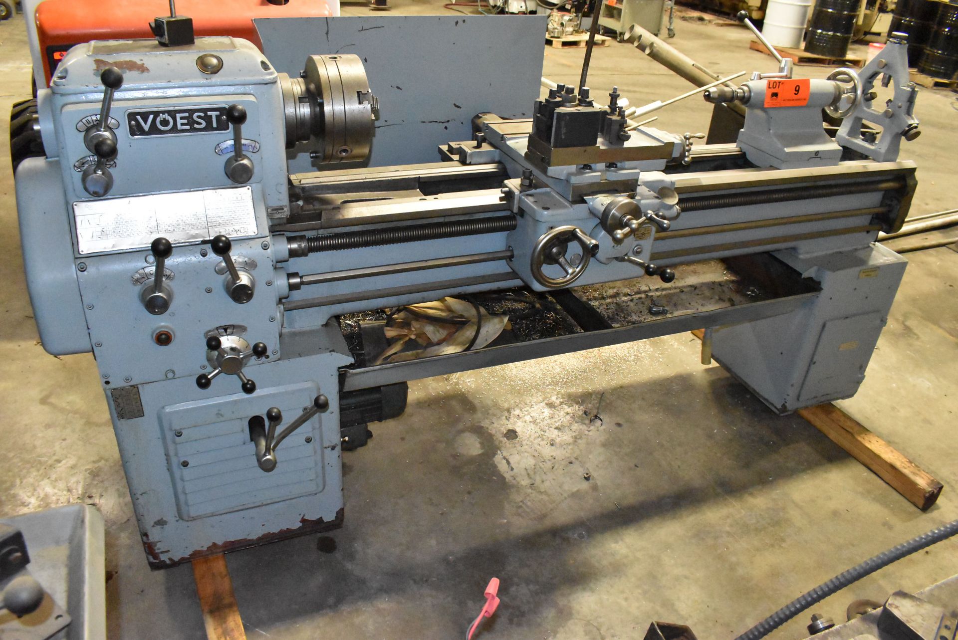 VOEST GAP BED ENGINE LATHE WITH 19" SWING OVER BED, 60" BETWEEN CENTERS,1.75" BORE, SPEEDS TO - Image 3 of 8