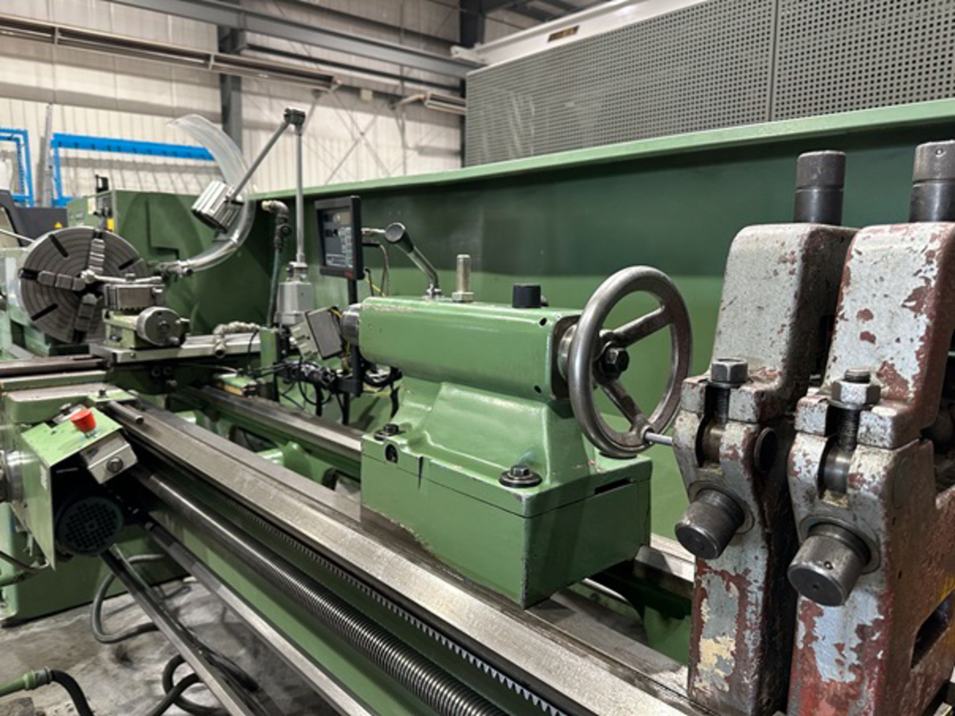 TOS SN50CX2000 GAP BED ENGINE LATHE WITH 20" SWING OVER BED, 27.5" SWING IN GAP, 80" DISTANCE - Image 13 of 16