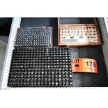 LOT/ CONTENTS OF DRAWER CONSISTING OF GAUGE BLOCKS