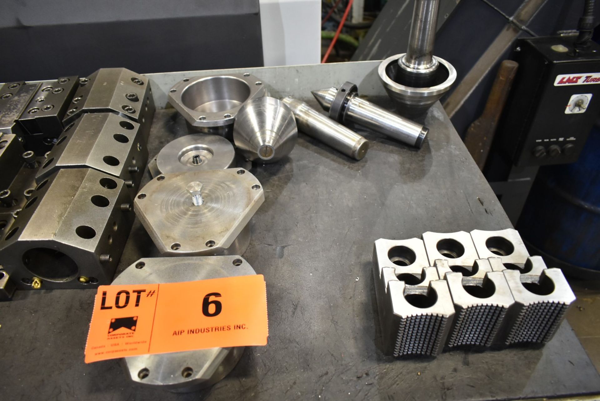 LOT/ TURNING CENTER TOOL HOLDERS AND TOOLING