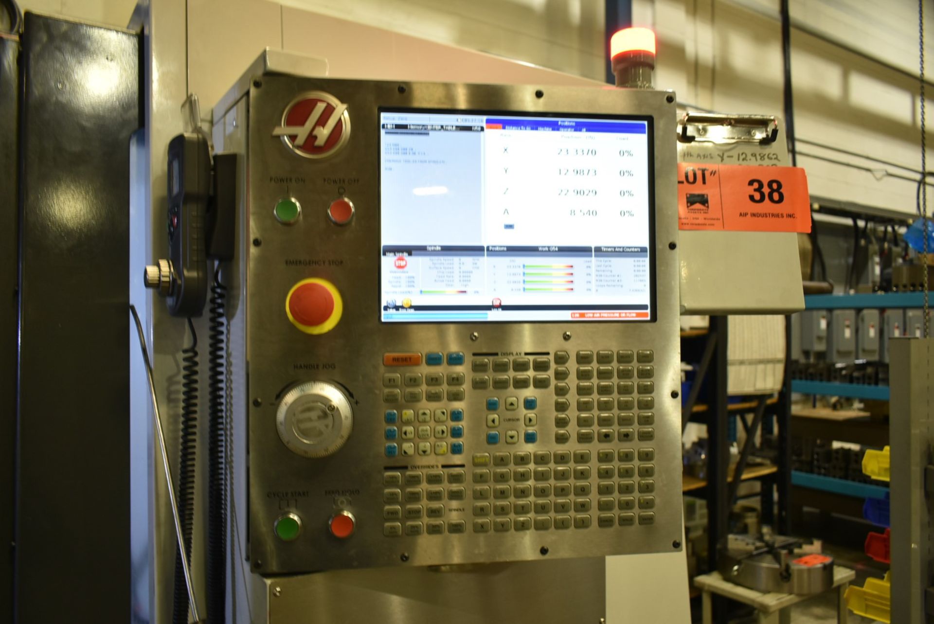 HAAS (2017) VF5/40XT CNC VERTICAL MACHINING CENTER WITH HAAS CNC CONTROL, 62" X 23" T-SLOT TABLE, - Image 9 of 11