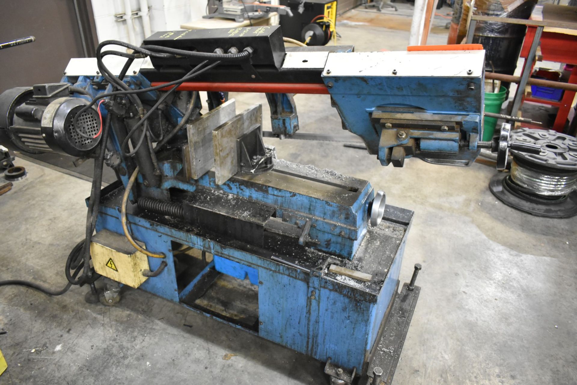 ADVANCE RF916B HORIZONTAL BAND SAW WITH 1.5HP, 9" THROAT S/N: 191231 (CI) [RIGGING FOR LOT #158 - $ - Image 3 of 6