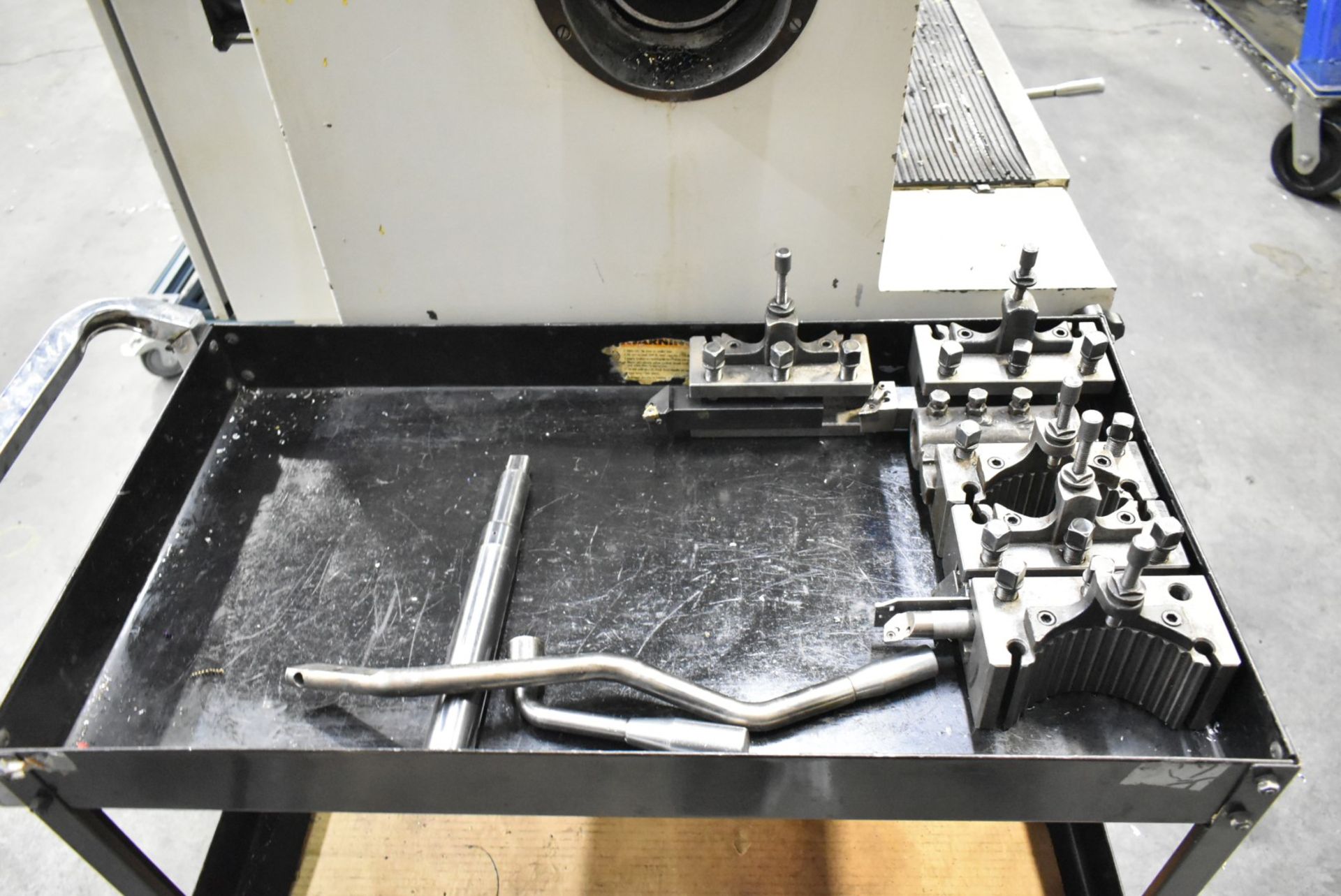 LION C11MS GAP BED ENGINE LATHE WITH 24" SWING IN THE BED, 30" SWING IN THE GAP, 119" IN BETWEEN - Image 7 of 8