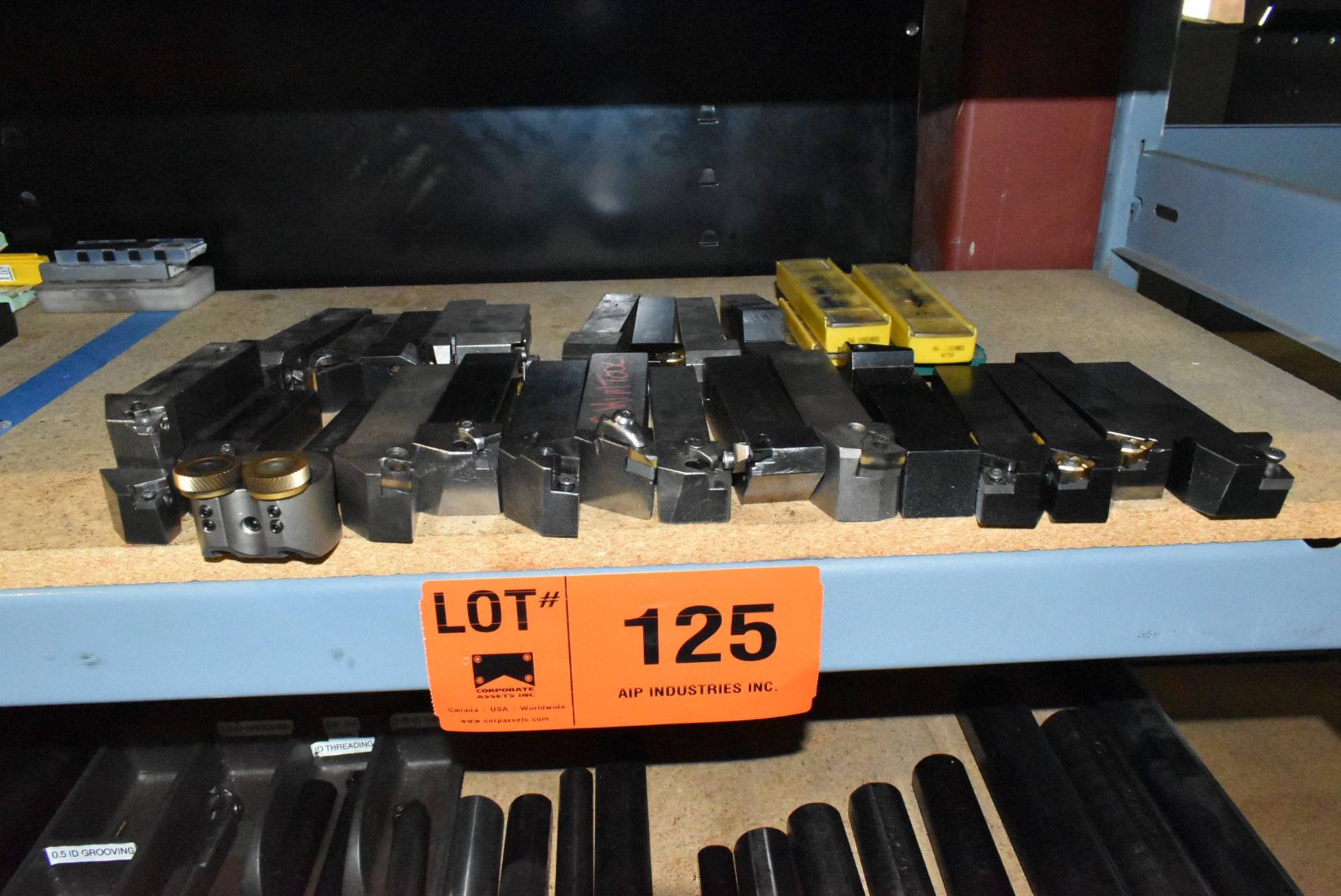 LOT/ CARBIDE INSERT CUTTERS [RIGGING FOR LOT #125 - $25 CAD PLUS APPLICABLE TAXES]