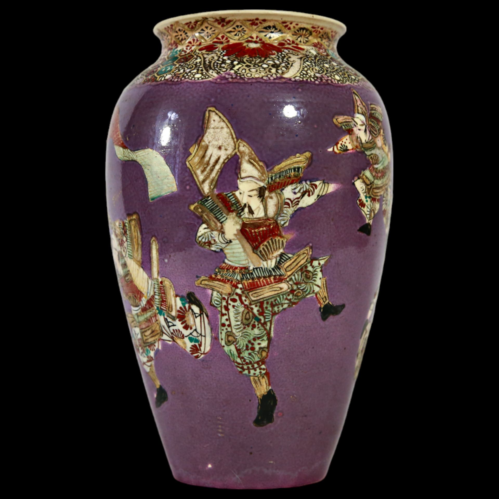 Pair of Satsuma vases, Japan, Meiji period, earthenware, decorated with figures of samurai. - Bild 16 aus 25