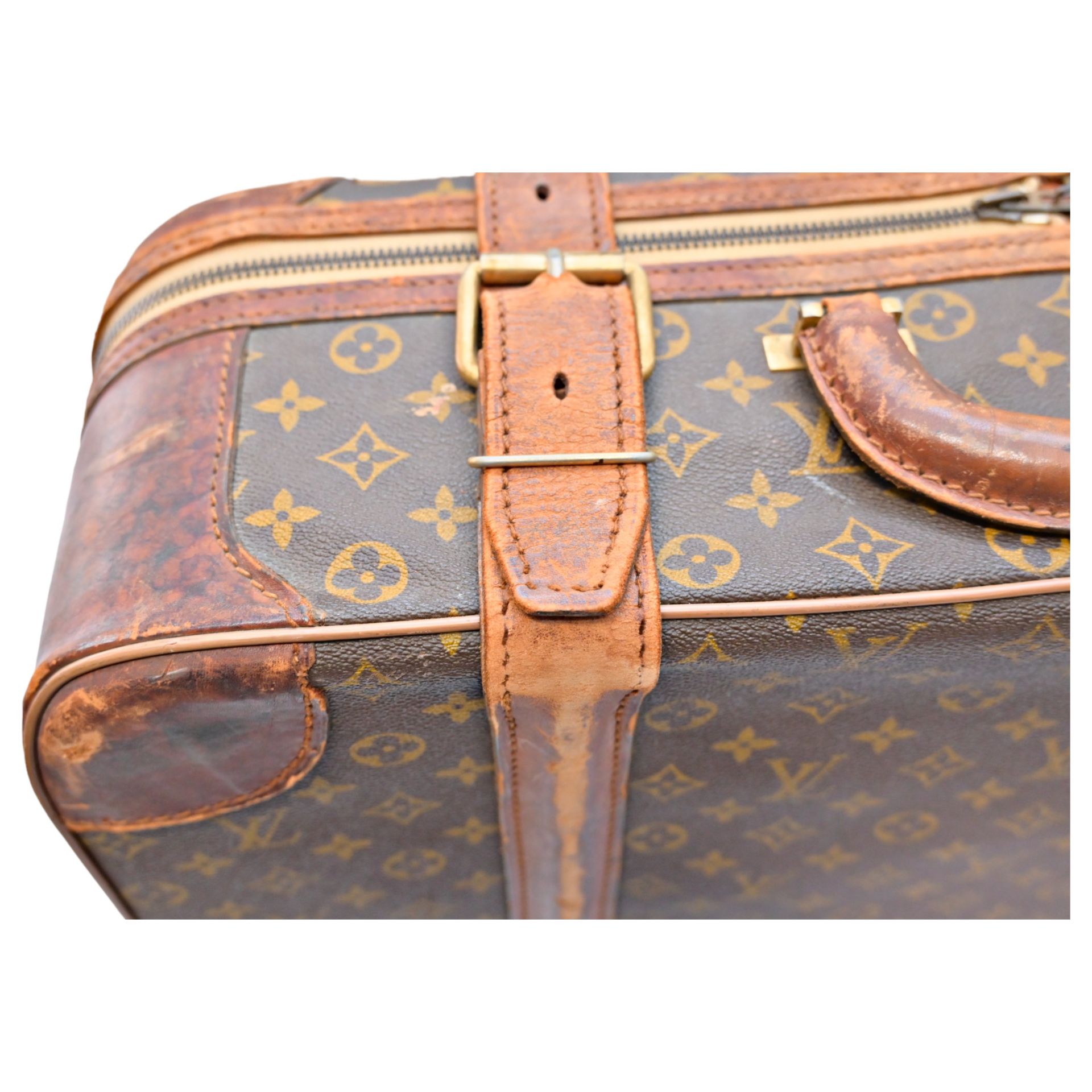 Vintage Louis Vuitton Soft Sided Suitcase, 20th century. - Bild 5 aus 7