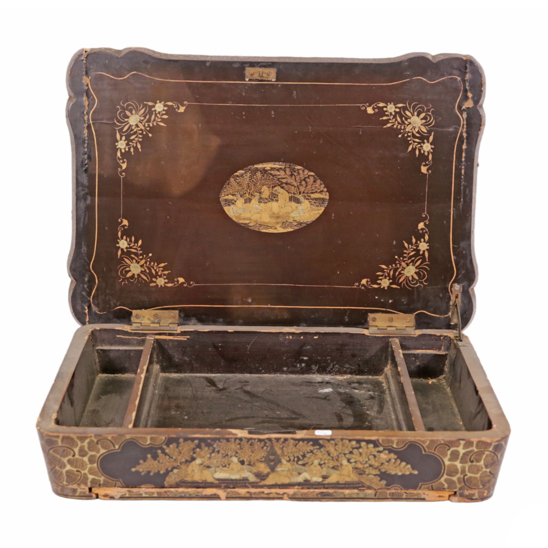 Dressing table top, Napoleon III times, Japanese-style black and gilt lacquer. France mid 19th _.