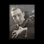 Photo of the famous cellist Gregor Piatigorsky with an autograph, Paris, 1934.