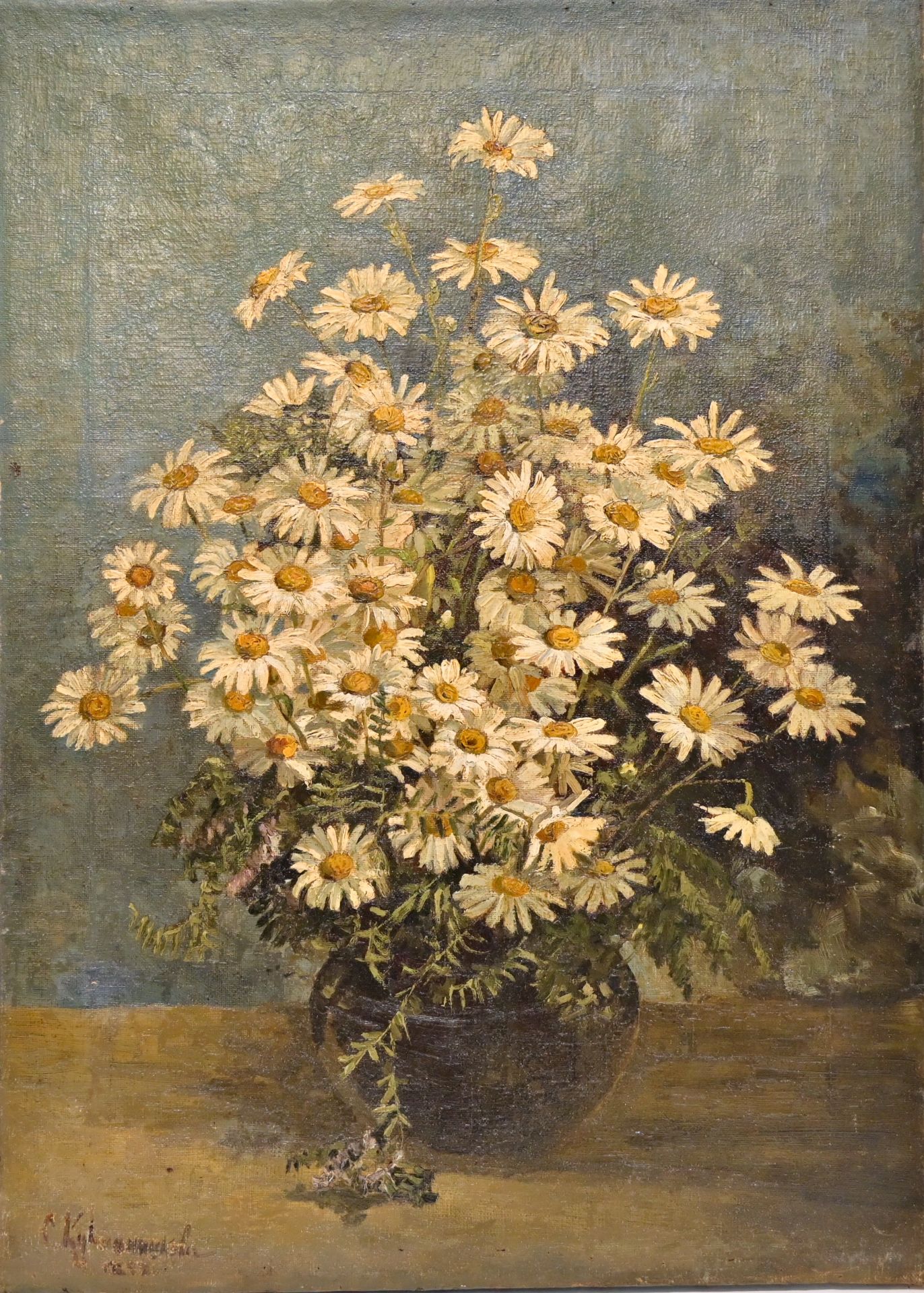 SOFIA KUVSHINNIKOVA (1847-1907). Still life with daisies, oil on canvas, signature and date illegibl - Bild 2 aus 6