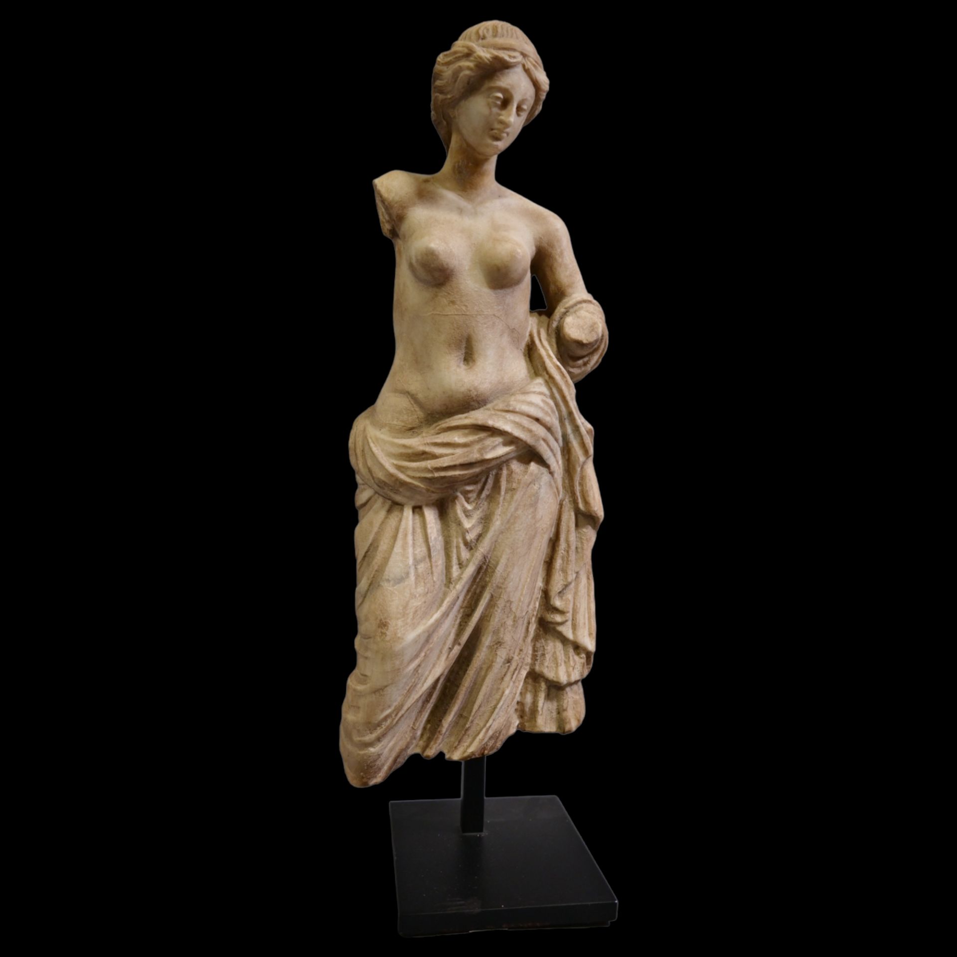 MARBLE STATUE OF VENUS ANCIENT GREECE, 3rd-5th CENTURY BC . - Bild 9 aus 10