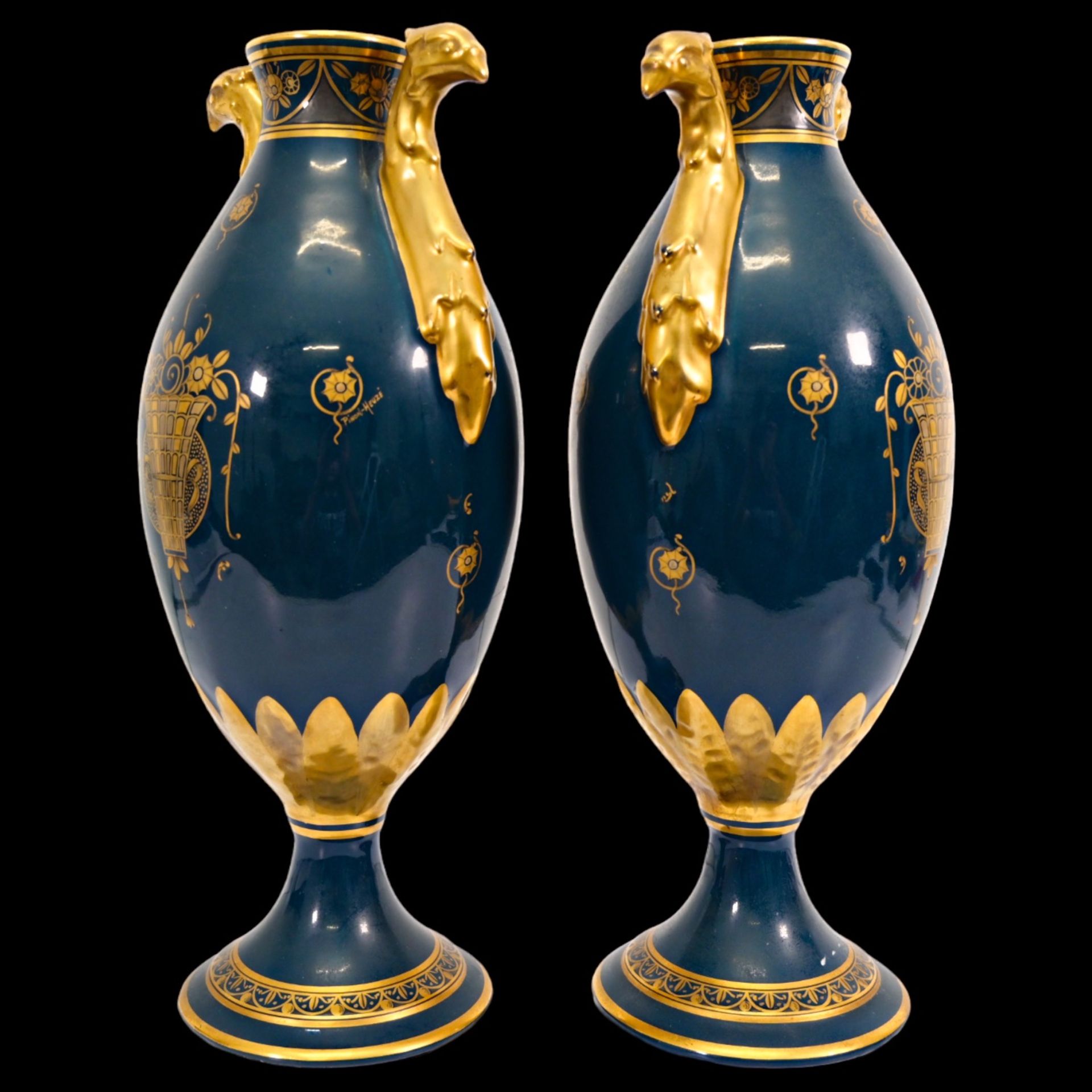 A pair of beautiful French Deco vases signed Pinon Heuze. - Bild 6 aus 12