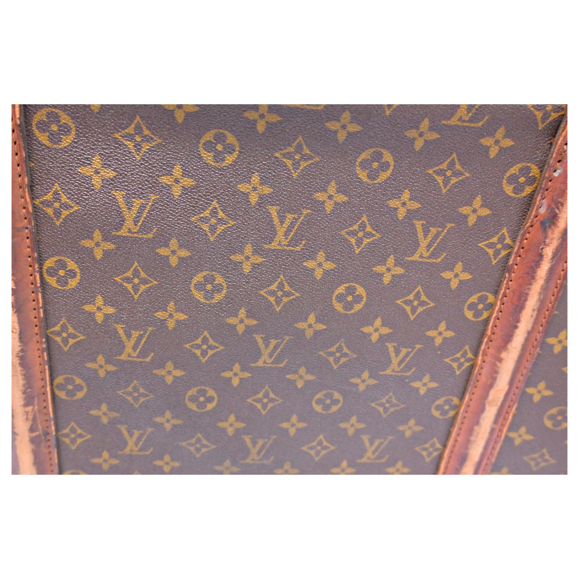 Vintage Louis Vuitton Soft Sided Suitcase, 20th century. - Bild 6 aus 7