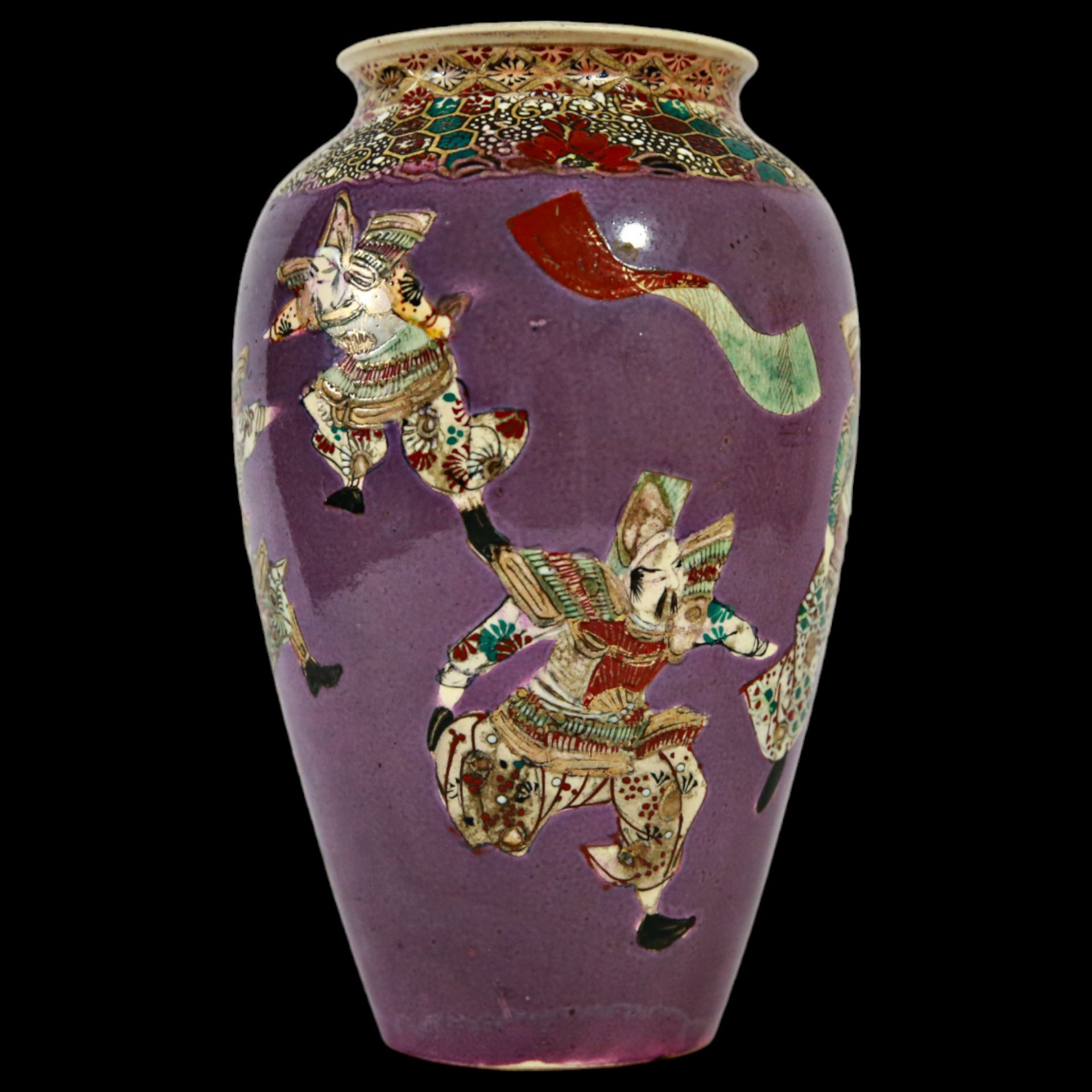 Pair of Satsuma vases, Japan, Meiji period, earthenware, decorated with figures of samurai. - Bild 17 aus 25