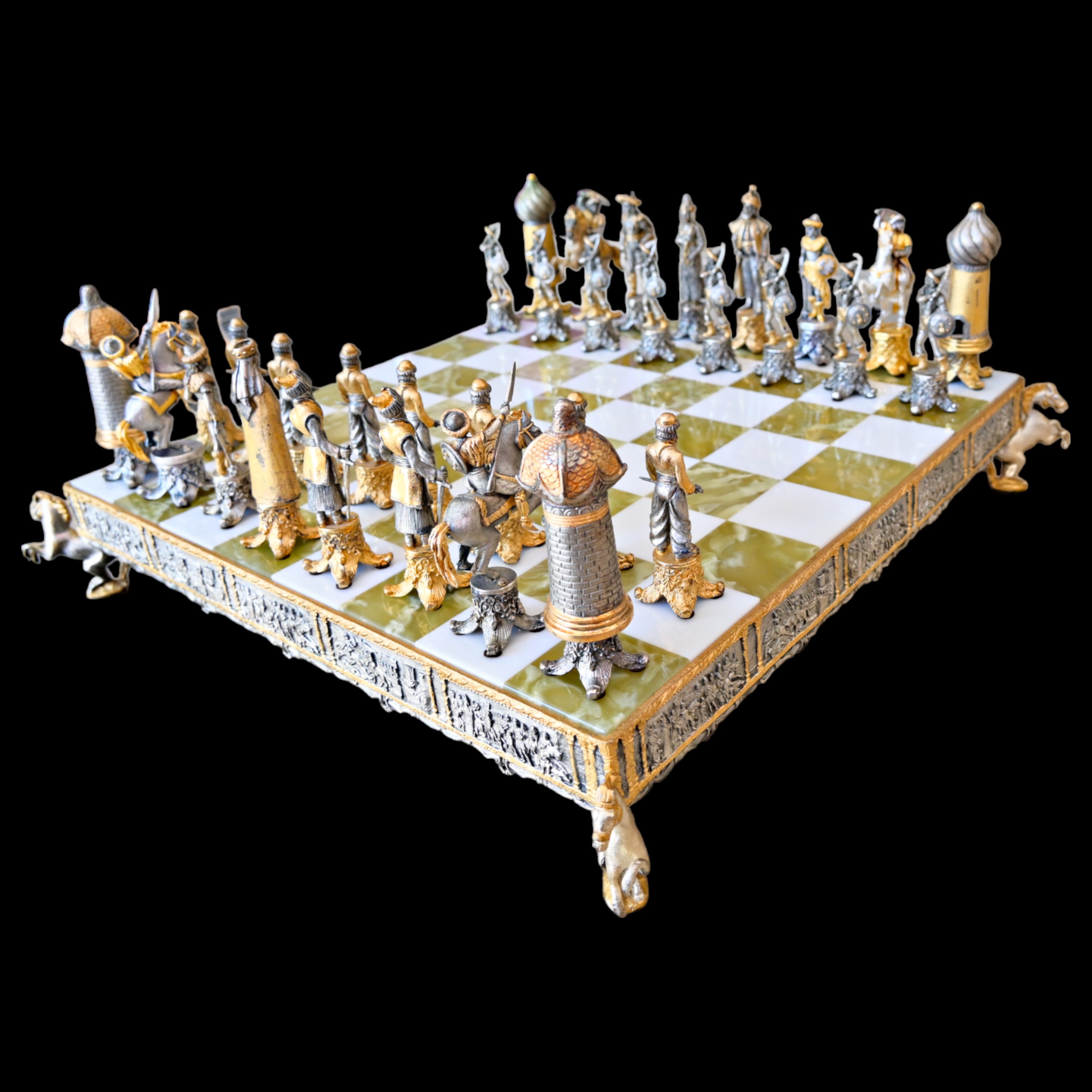 Piero Benzoni Onyx and Marble Silver-Plated and Gilt Bronze Chess Set, 70-80 years of the 20th _. - Image 2 of 13