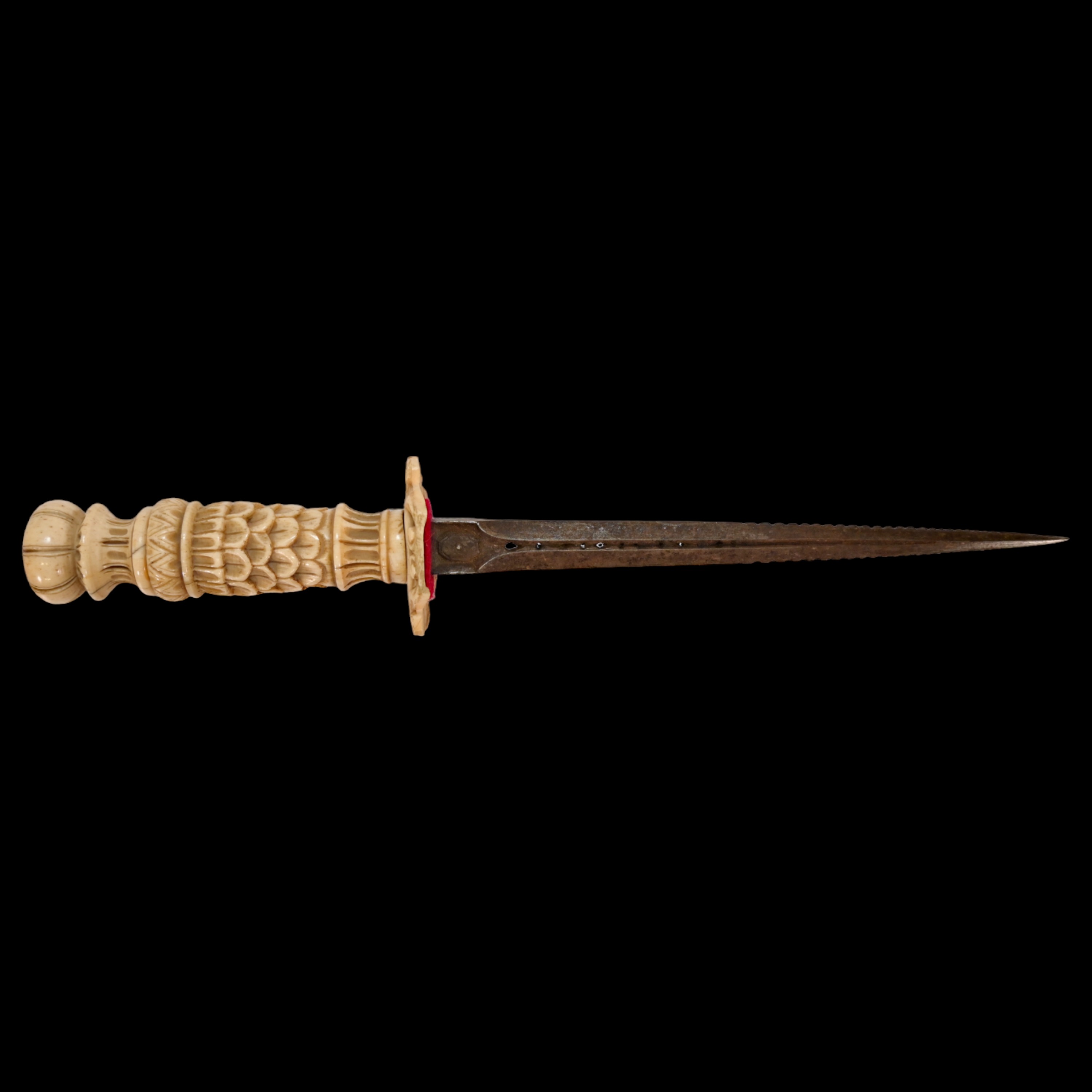 A Rare French nobleman's dagger, hilt and scabbard carved from bone, 19th century. - Image 15 of 18