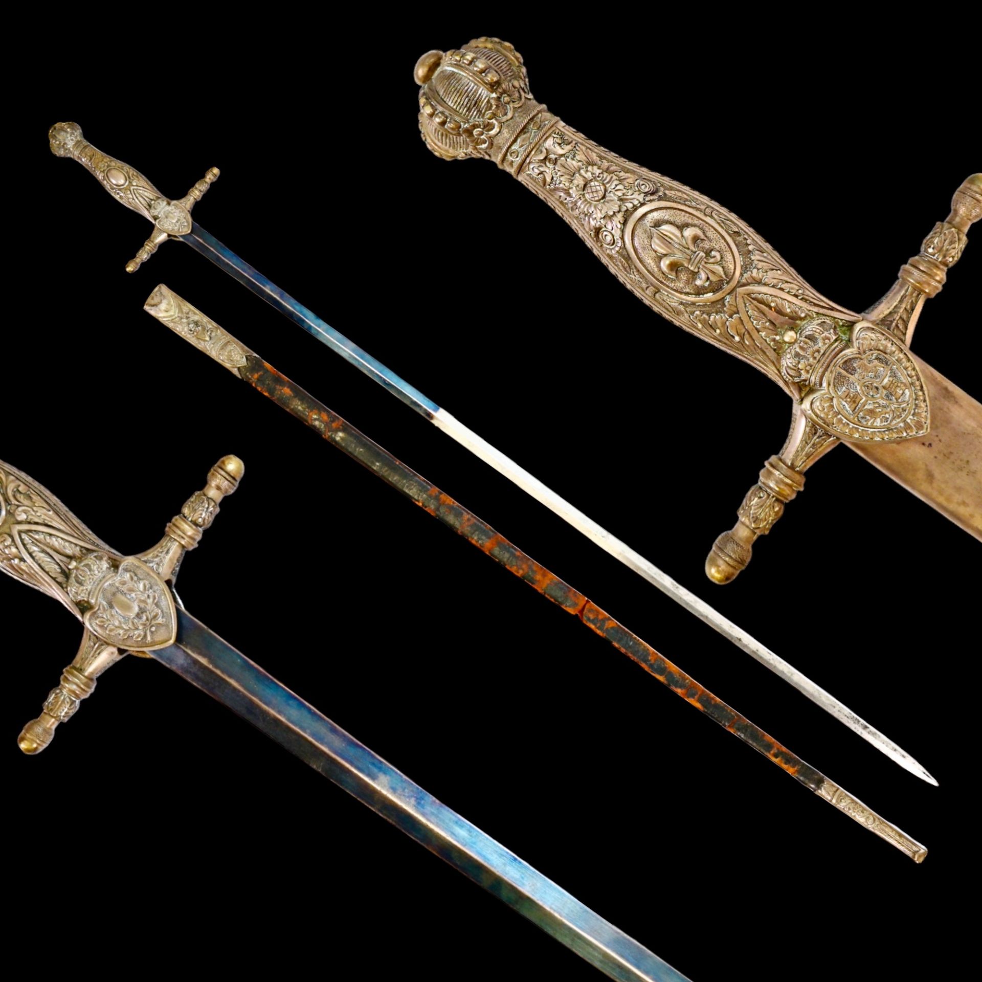 Rare Spanish small sword with scabbard, bronze hilt and blued blade, 19th century.