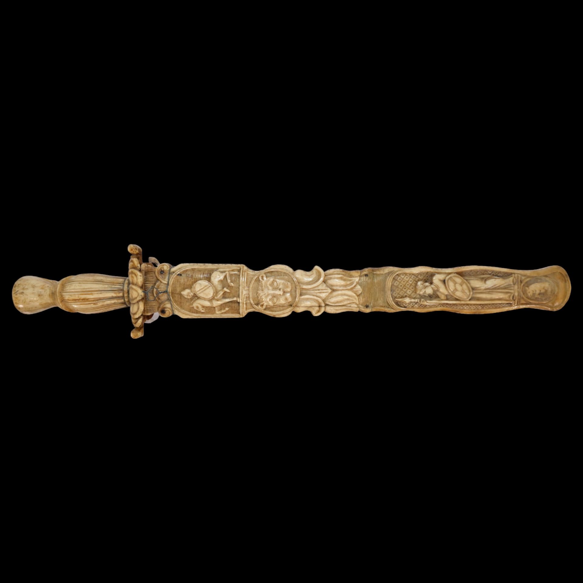 A Rare French nobleman's hunting dagger, hilt and scabbard carved from bone, 19th century. - Bild 3 aus 13