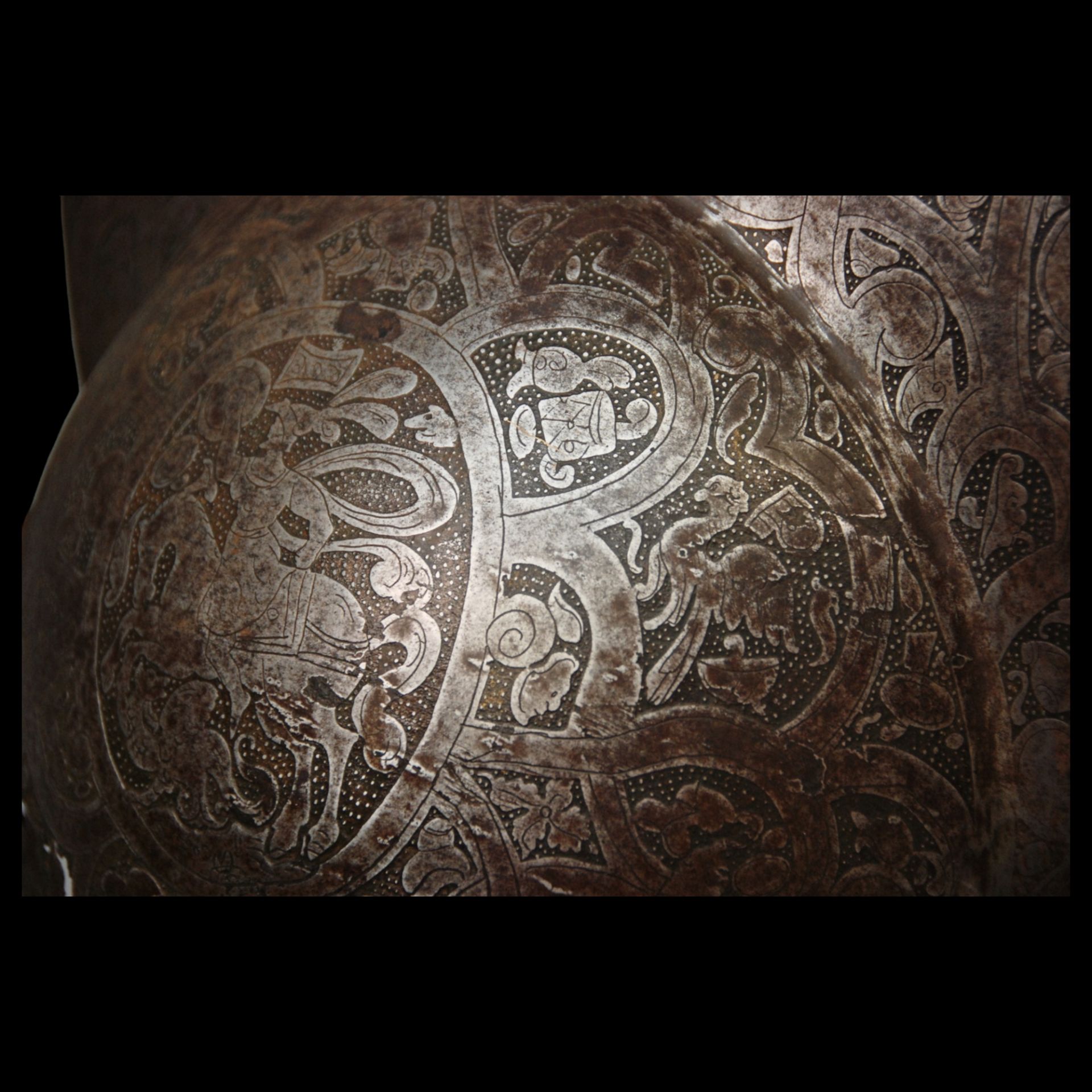 A Italian helmet Morion, second half of the 16th century. - Bild 11 aus 20
