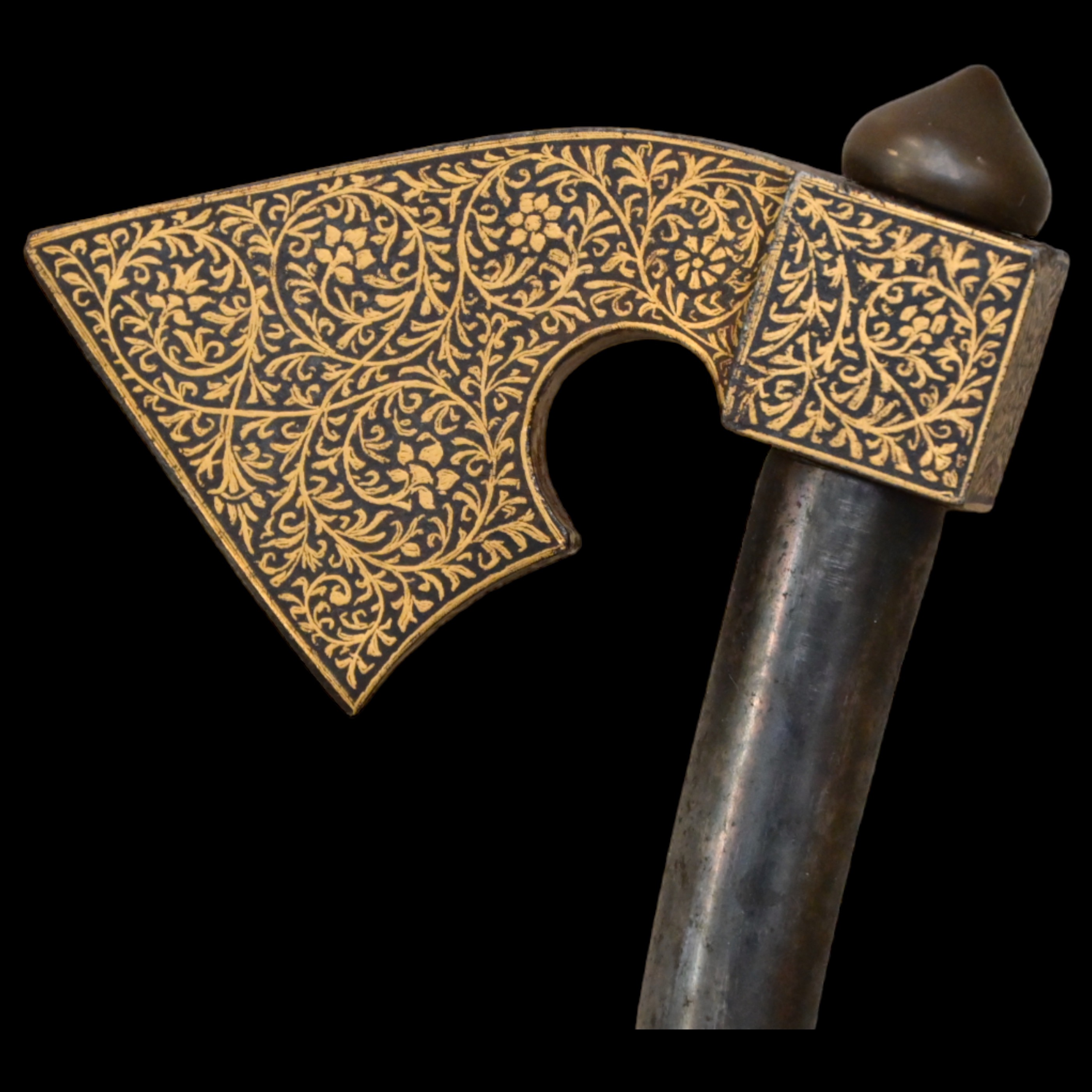 A very rare ceremonial ax decorated with a golden kofgari. Indo-Persian region 18th-19th century. - Image 3 of 6
