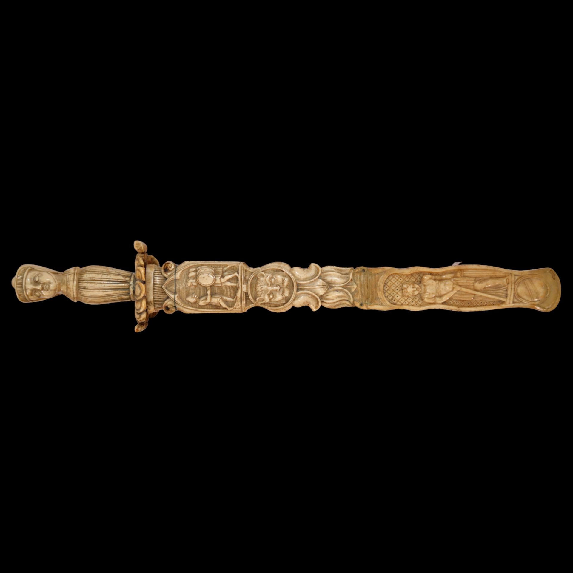 A Rare French nobleman's hunting dagger, hilt and scabbard carved from bone, 19th century. - Bild 2 aus 13