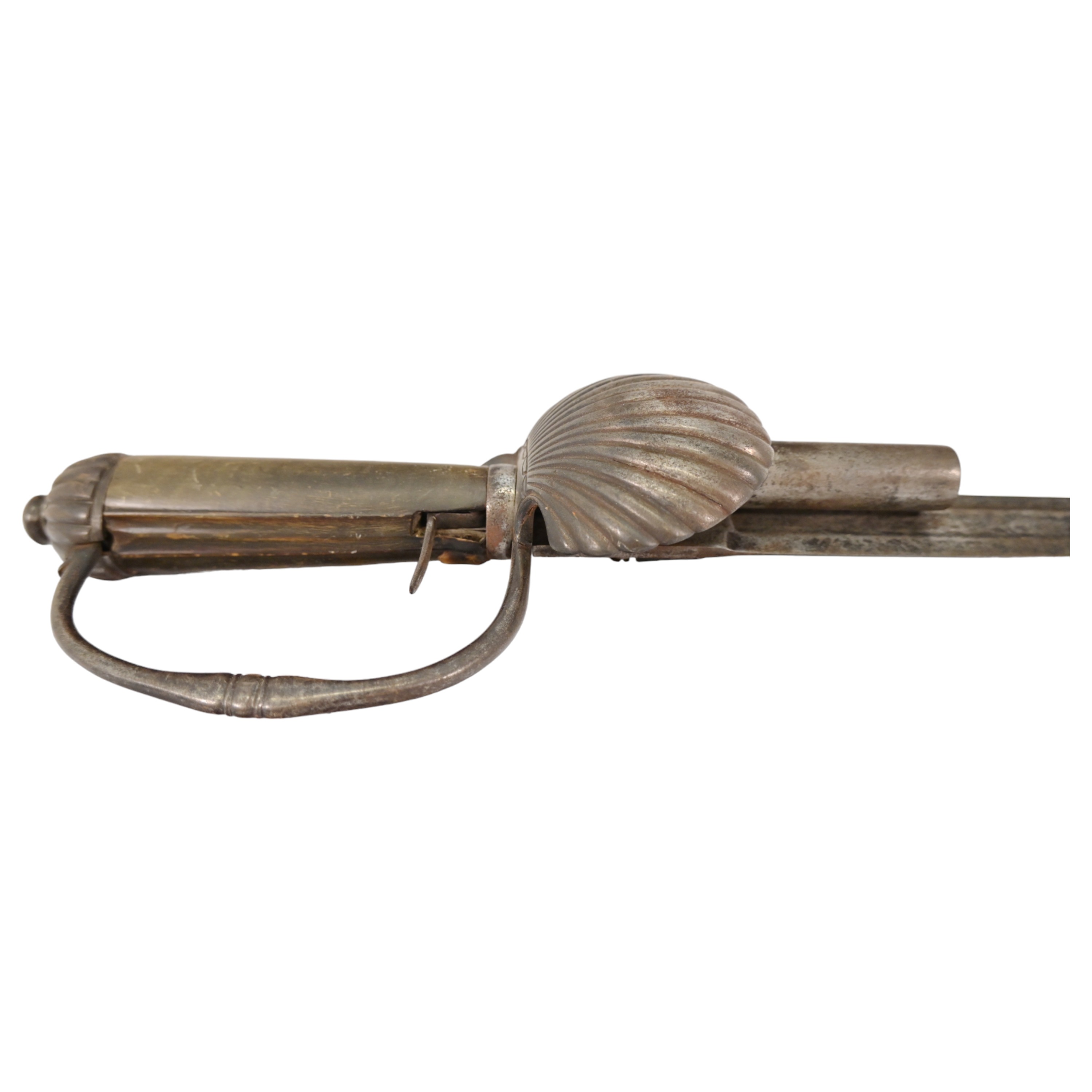 A FLINT LOCK HUNTING SWORD PISTOL WITH SHELL GUARD, IN THE ENGLISH TASTE, LAST HALF 18TH CENTURY. - Image 8 of 13